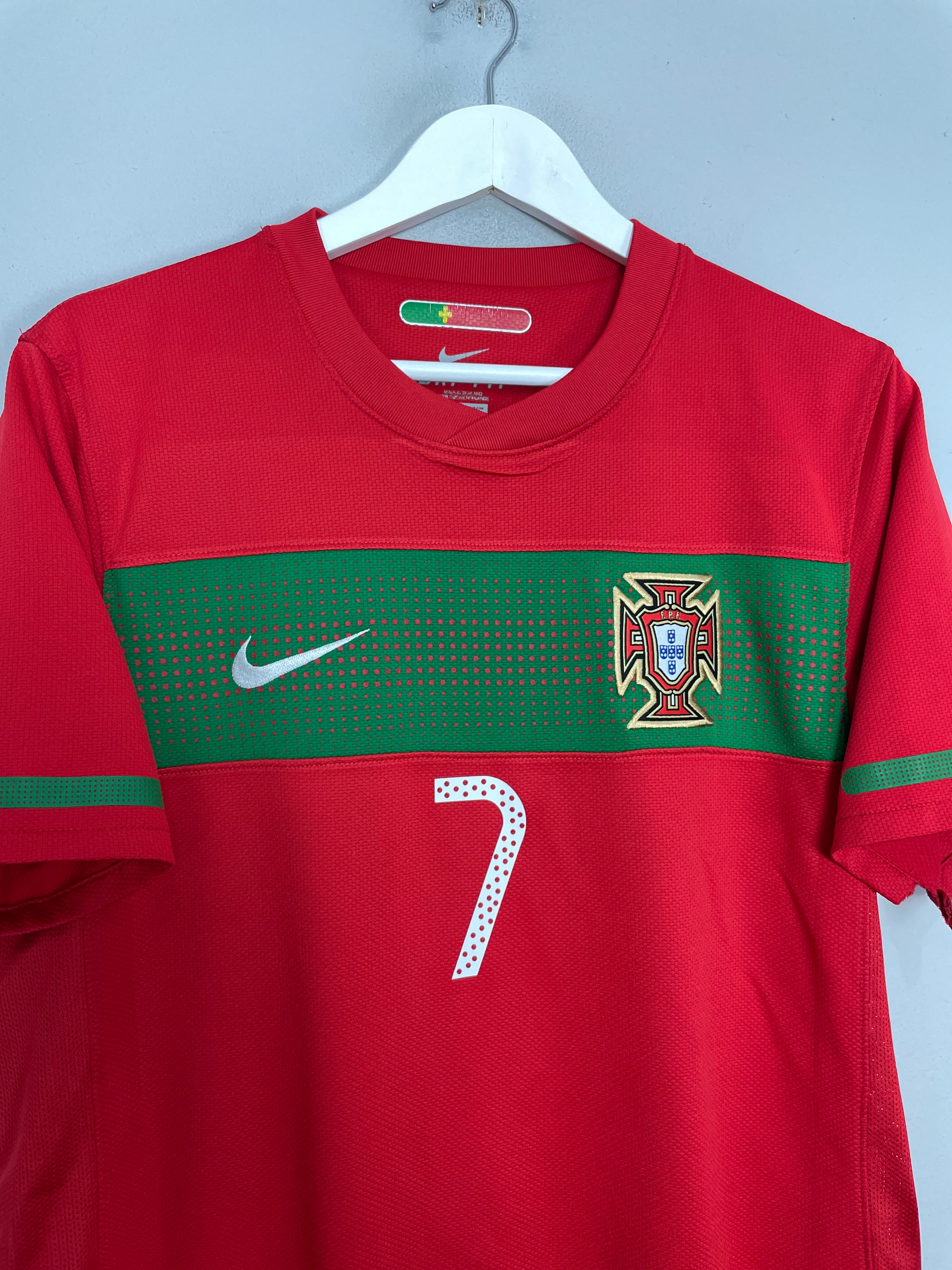 Shop 2010/12 PORTUGAL RONALDO #7 HOME SHIRT (M) NIKE, classic football shirts, vintage football shirts & retro soccer jerseys at Cult Kits
