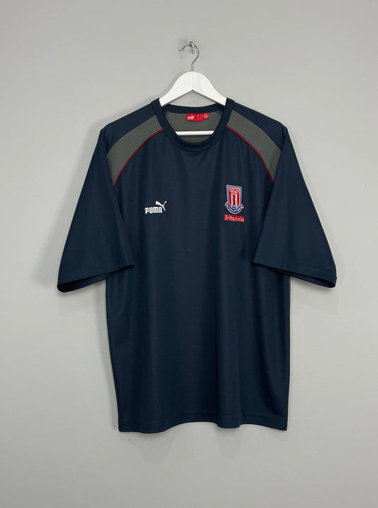 Image of the Stoke City training shirt from the 2003/05 season