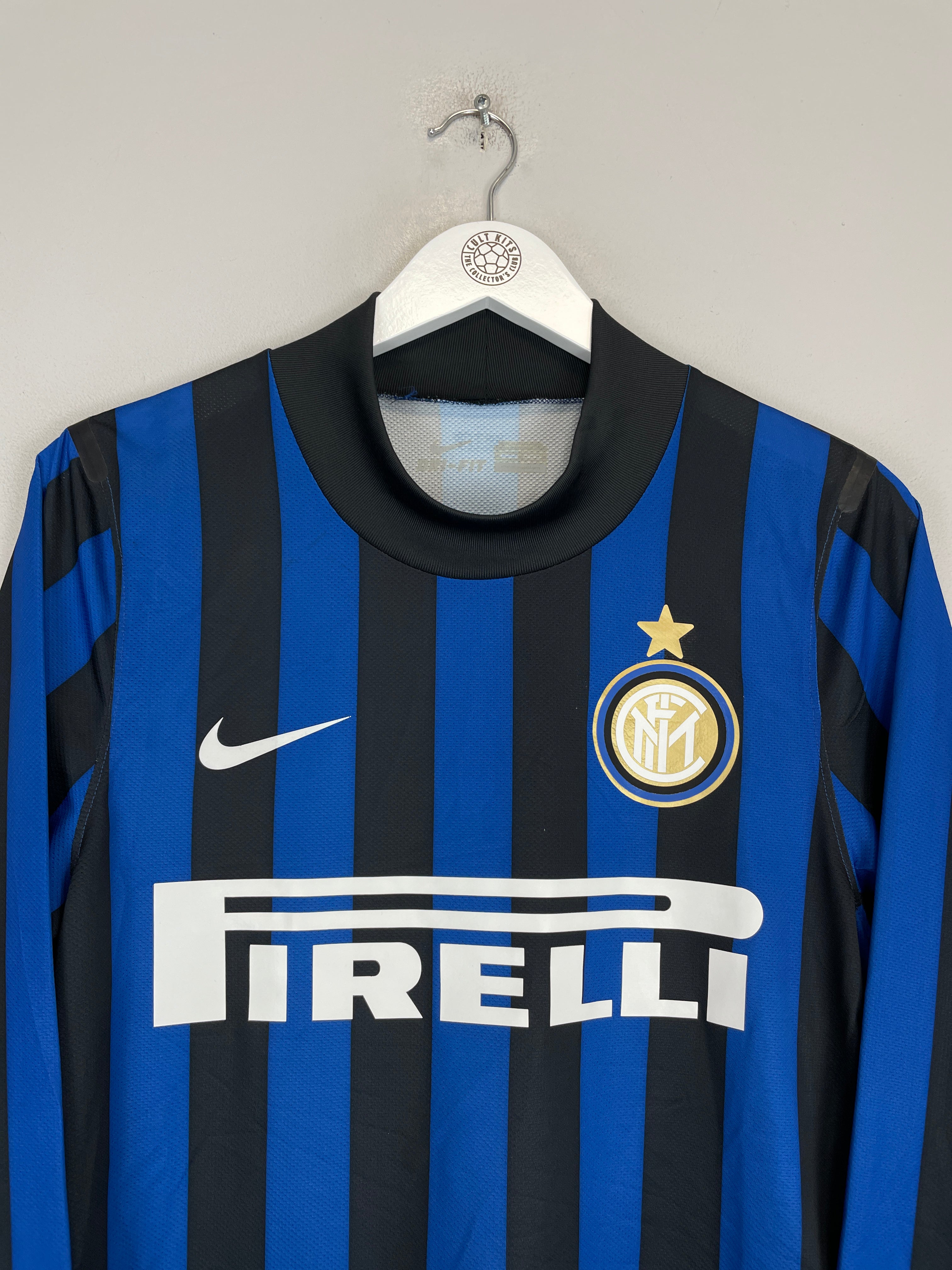 Shop 2011/12 INTER MILAN FORLAN #9 L/S AUTHENTIC (WINTER VERSION) HOME SHIRT (M) NIKE, classic football shirts, vintage football shirts & retro soccer jerseys at Cult Kits