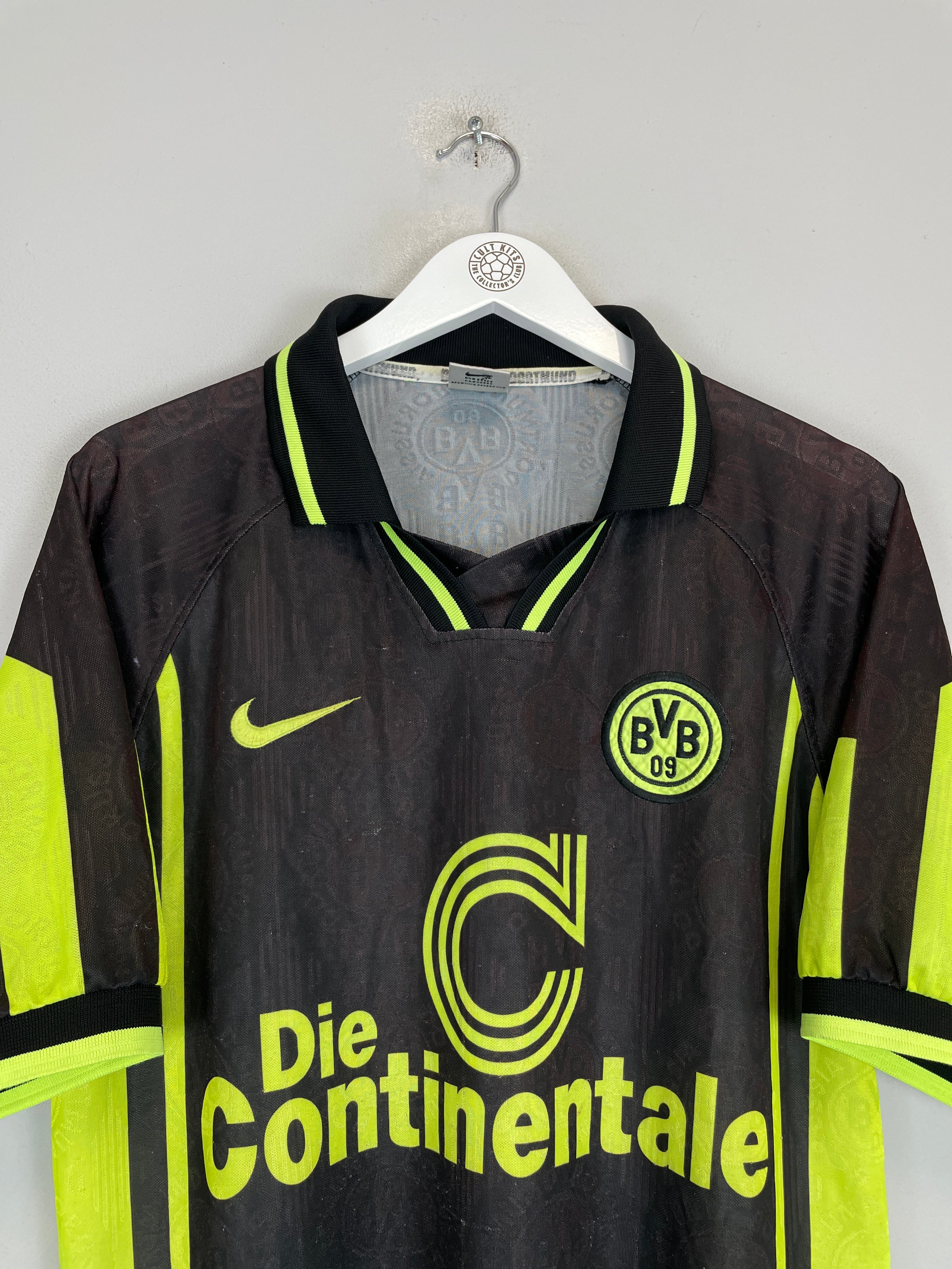 Shop 1996/97 DORTMUND AWAY SHIRT (L) NIKE, classic football shirts, vintage football shirts & retro soccer jerseys at Cult Kits