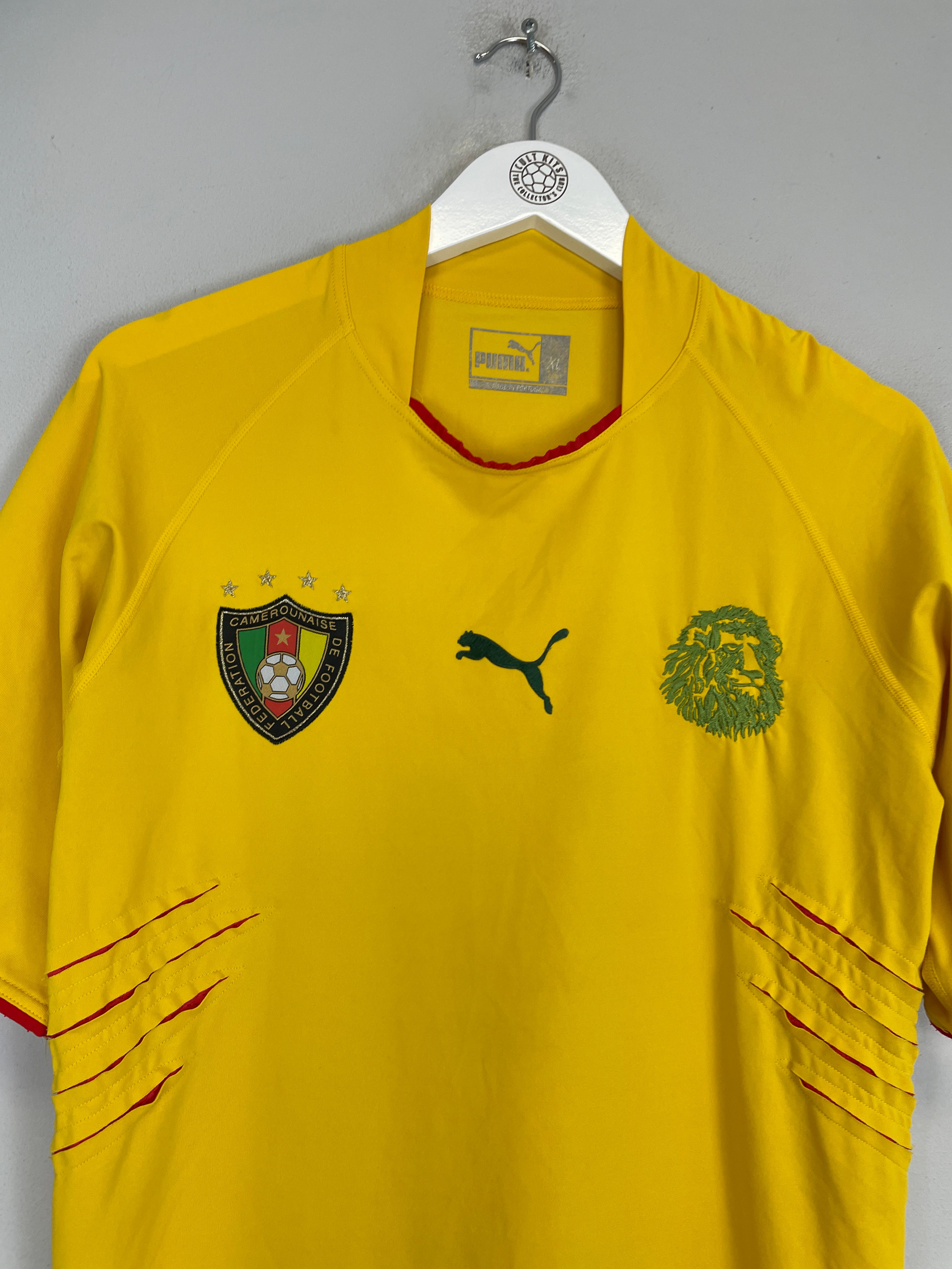 Shop 2004/06 CAMEROON AWAY SHIRT (XL) PUMA, classic football shirts, vintage football shirts & retro soccer jerseys at Cult Kits