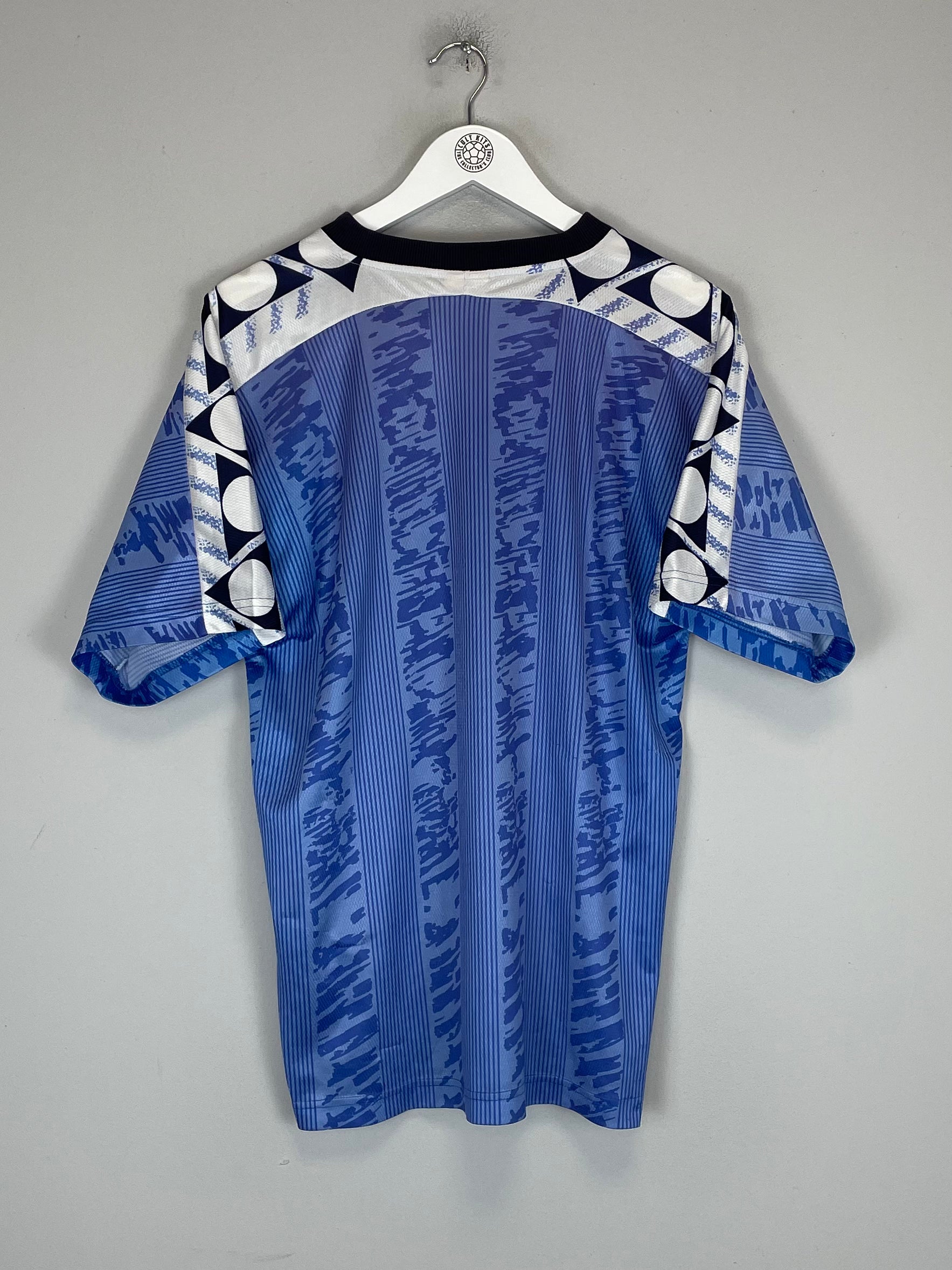 Shop 1994/95 PADOVA TRAINING SHIRT (S) DIADORA, classic football shirts, vintage football shirts & retro soccer jerseys at Cult Kits
