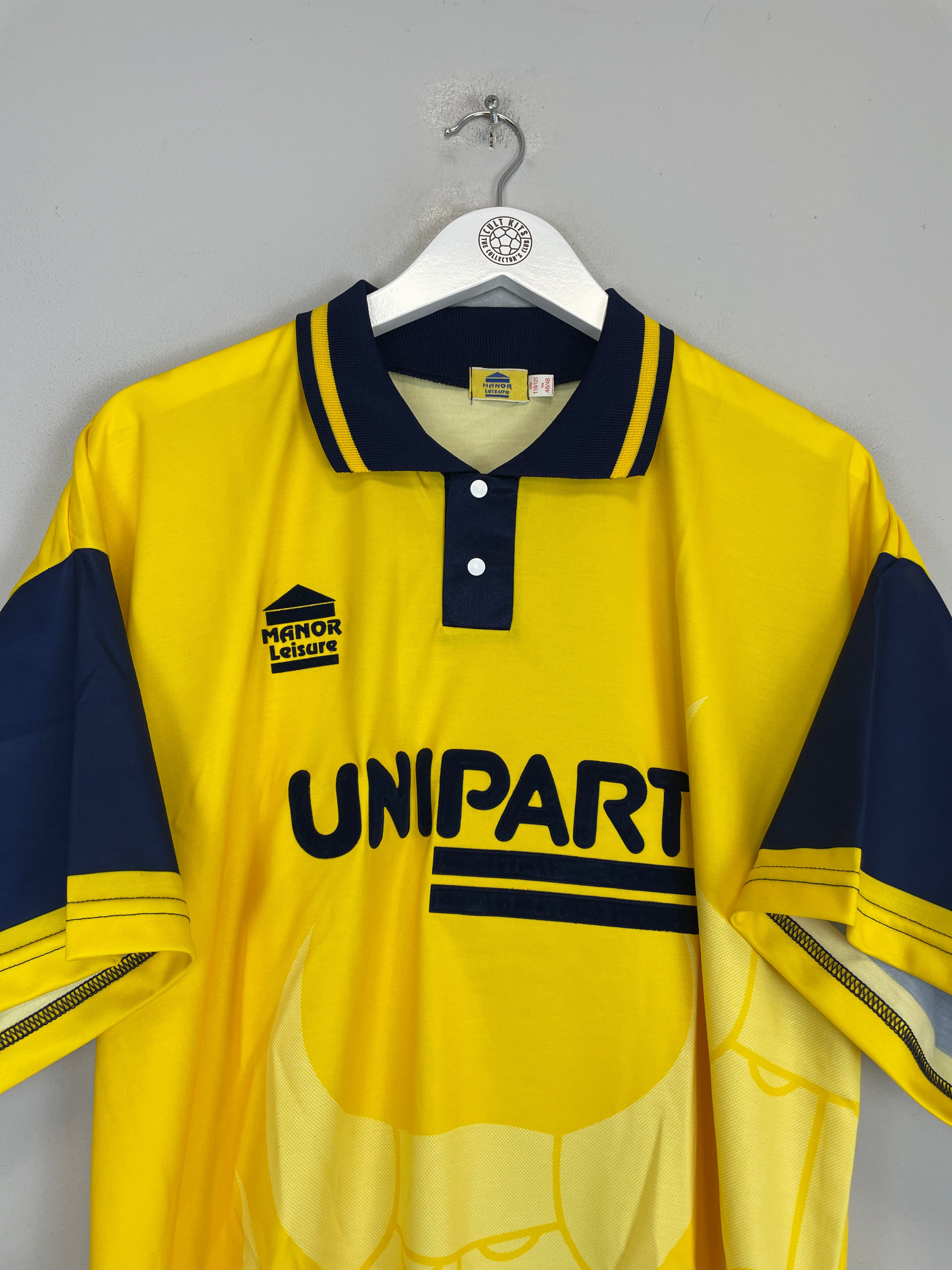 Shop 1994/96 OXFORD UNITED *MINT* HOME SHIRT (XL) MANOR LEISURE, classic football shirts, vintage football shirts & retro soccer jerseys at Cult Kits