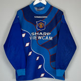 Shop 1995/97 MANCHESTER UNITED SCHMEICHEL #1 GK SHIRT (M) UMBRO, classic football shirts, vintage football shirts & retro soccer jerseys at Cult Kits