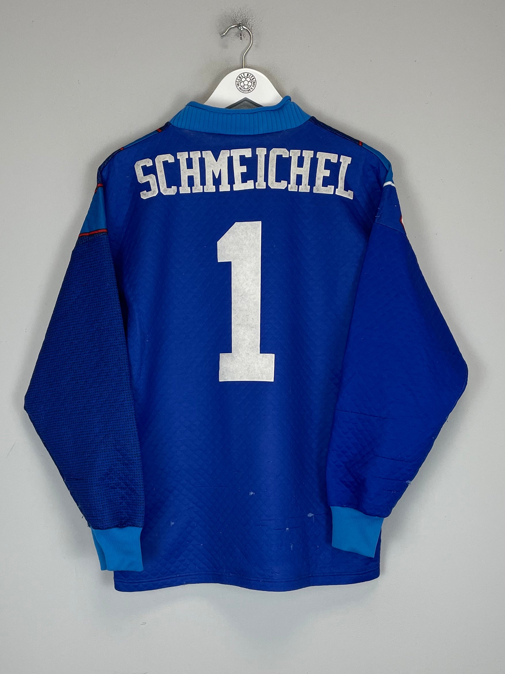 Shop 1995/97 MANCHESTER UNITED SCHMEICHEL #1 GK SHIRT (M) UMBRO, classic football shirts, vintage football shirts & retro soccer jerseys at Cult Kits