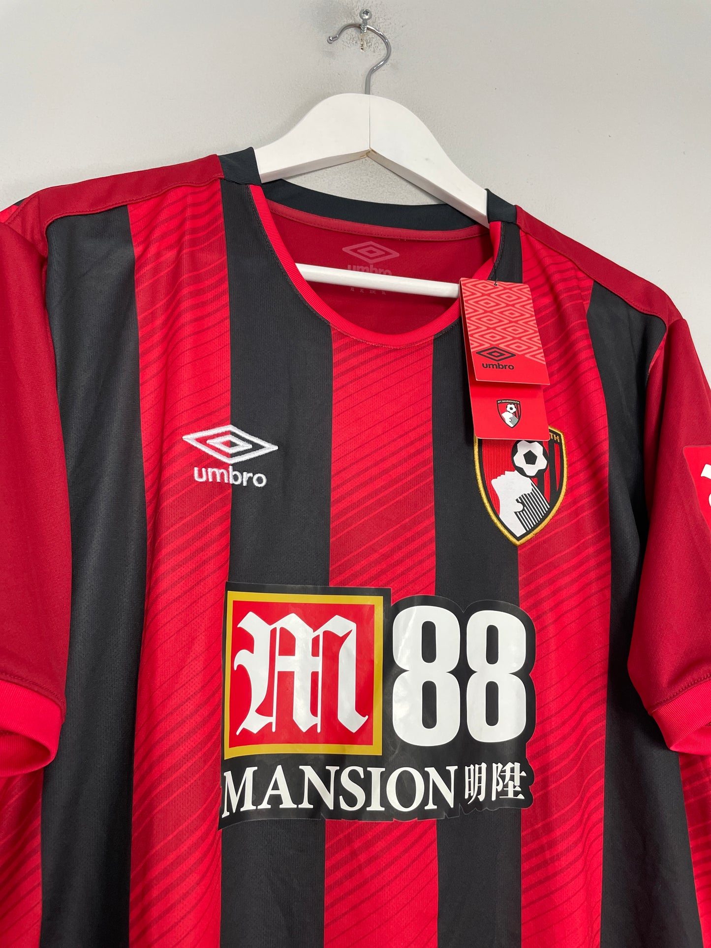 2019/20 BOURNEMOUTH WILSON #22 *BNWT* HOME SHIRT (XL) UMBRO