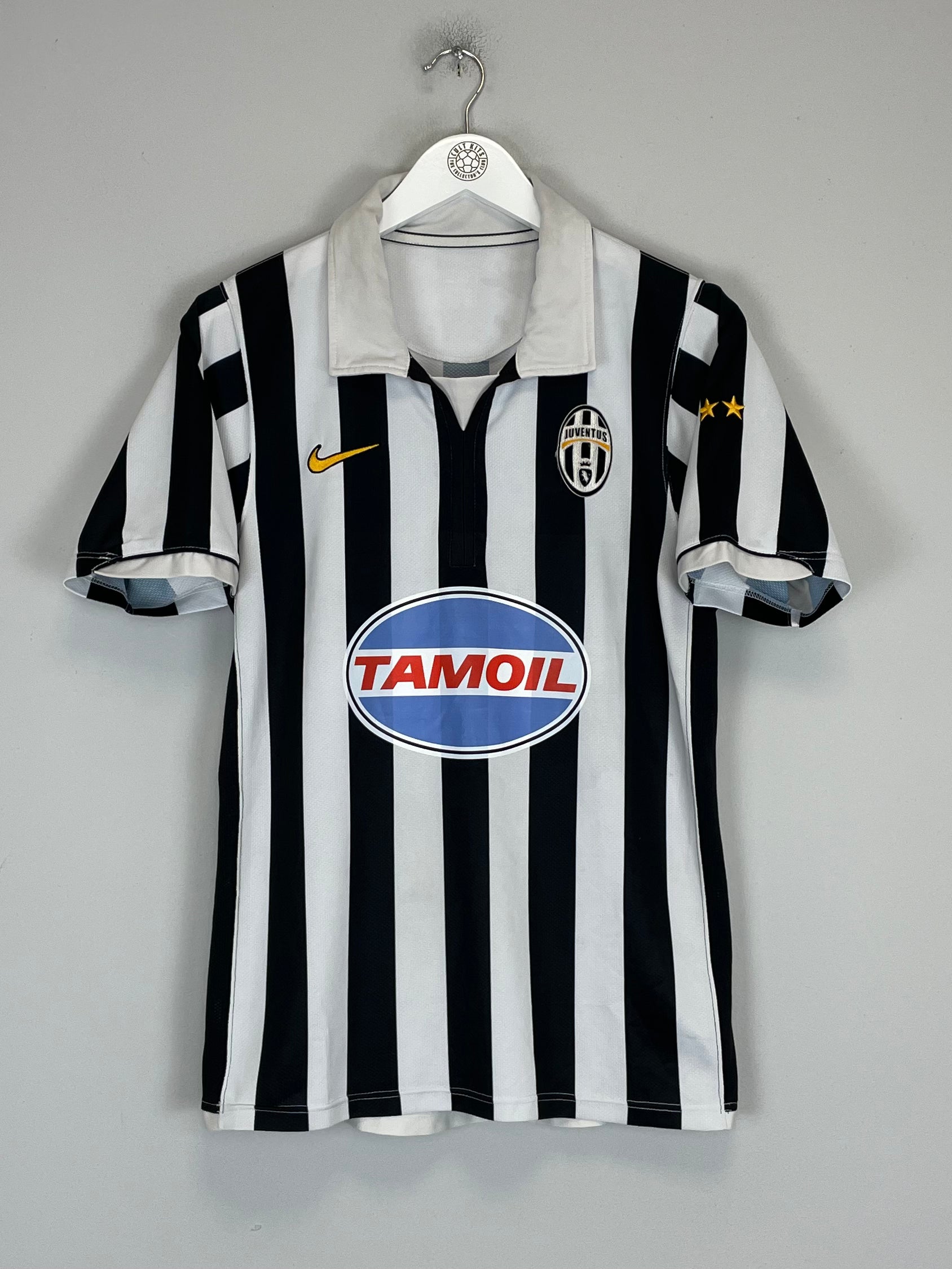Shop 2006/07 JUVENTUS HOME SHIRT (S) NIKE, classic football shirts, vintage football shirts & retro soccer jerseys at Cult Kits