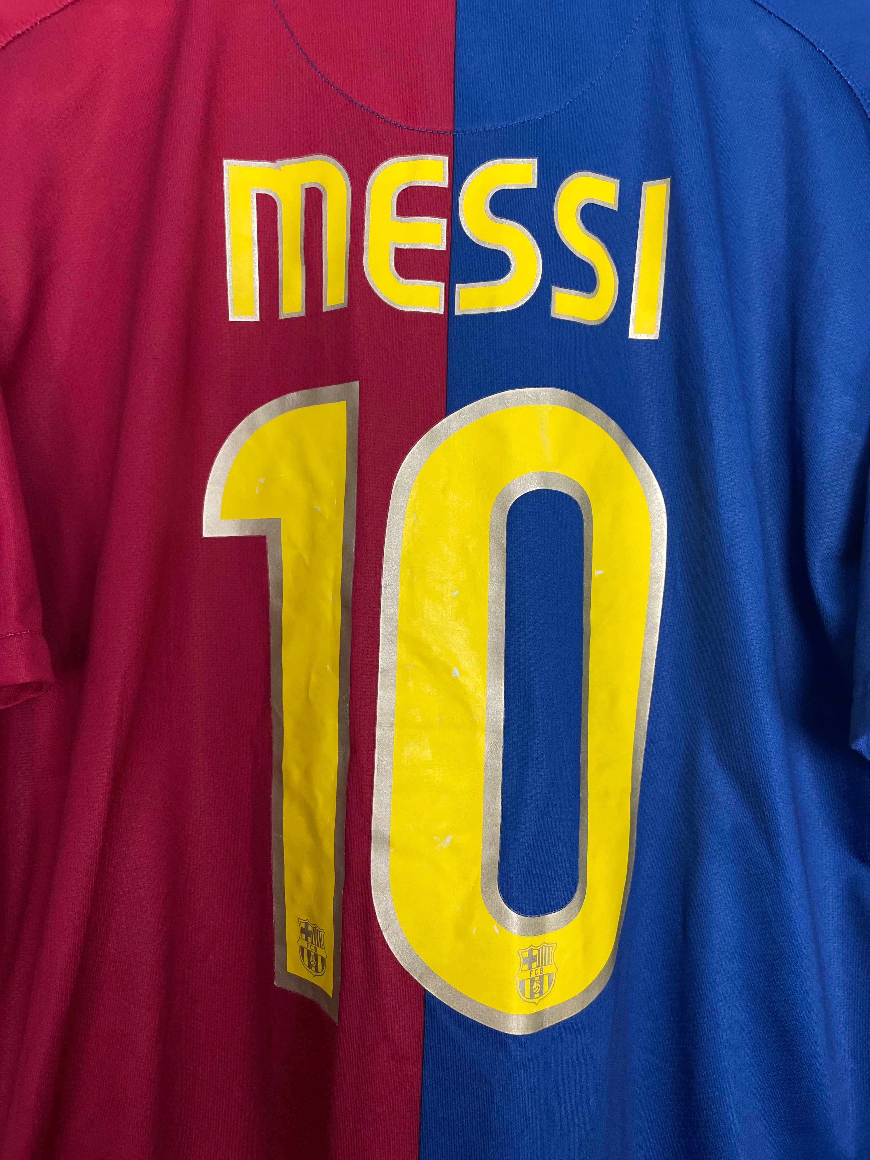 Shop 2008/09 BARCELONA MESSI #10 HOME SHIRT (XL) NIKE, classic football shirts, vintage football shirts & retro soccer jerseys at Cult Kits