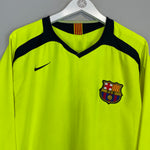 Shop 2005/06 BARCELONA RONALDINHO #10 L/S AWAY SHIRT (XL) NIKE, classic football shirts, vintage football shirts & retro soccer jerseys at Cult Kits