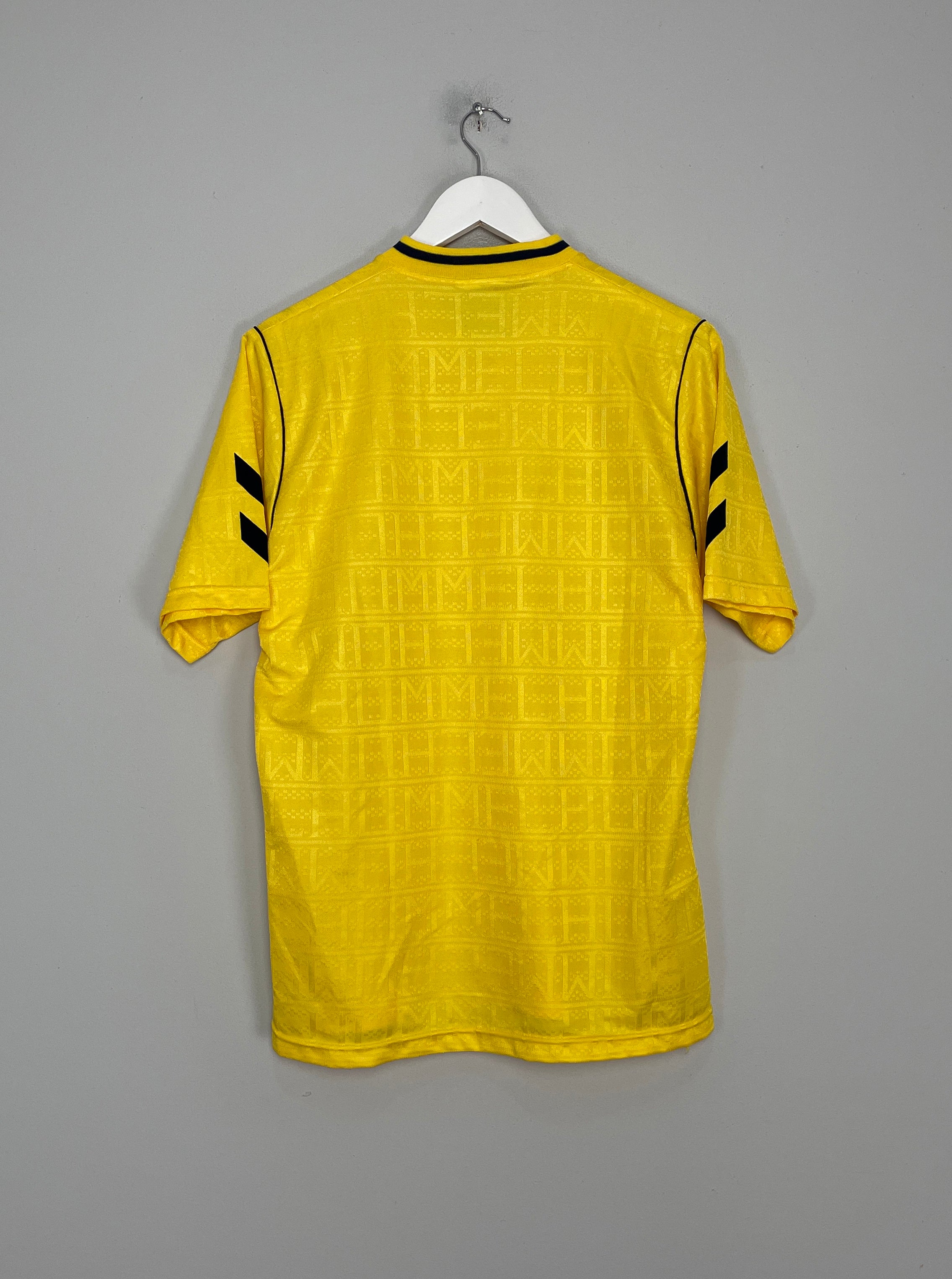 Shop 1988/91 TOTTENHAM HOTSPUR AWAY SHIRT (M) HUMMEL, classic football shirts, vintage football shirts & retro soccer jerseys at Cult Kits