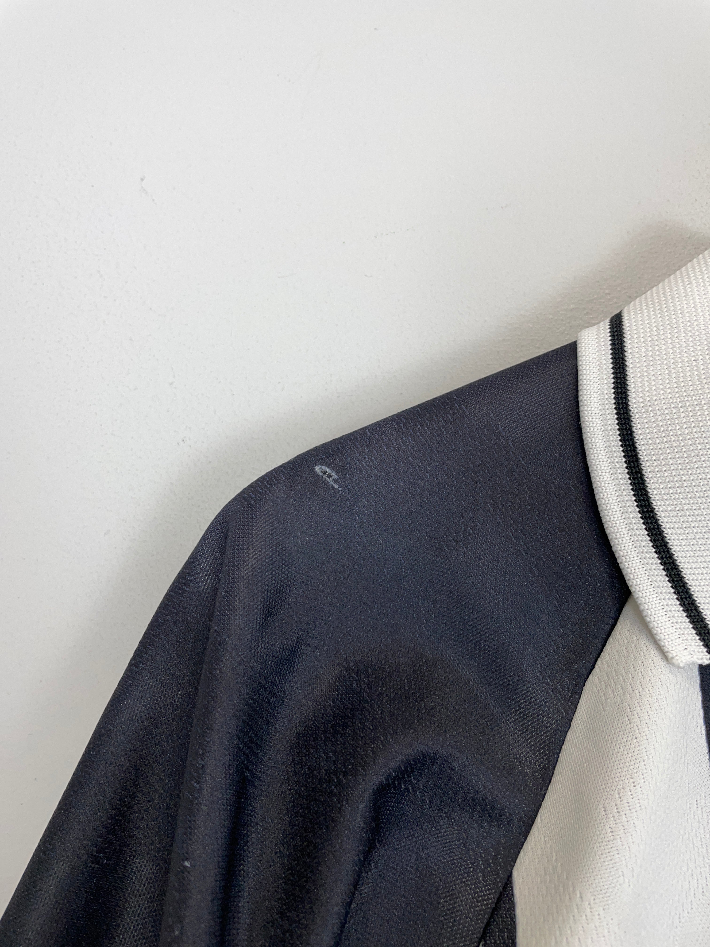 Shop 1997/98 CULT KITS X IT JAPANESE MOVIE MASHUP (XL) NIKE, classic football shirts, vintage football shirts & retro soccer jerseys at Cult Kits