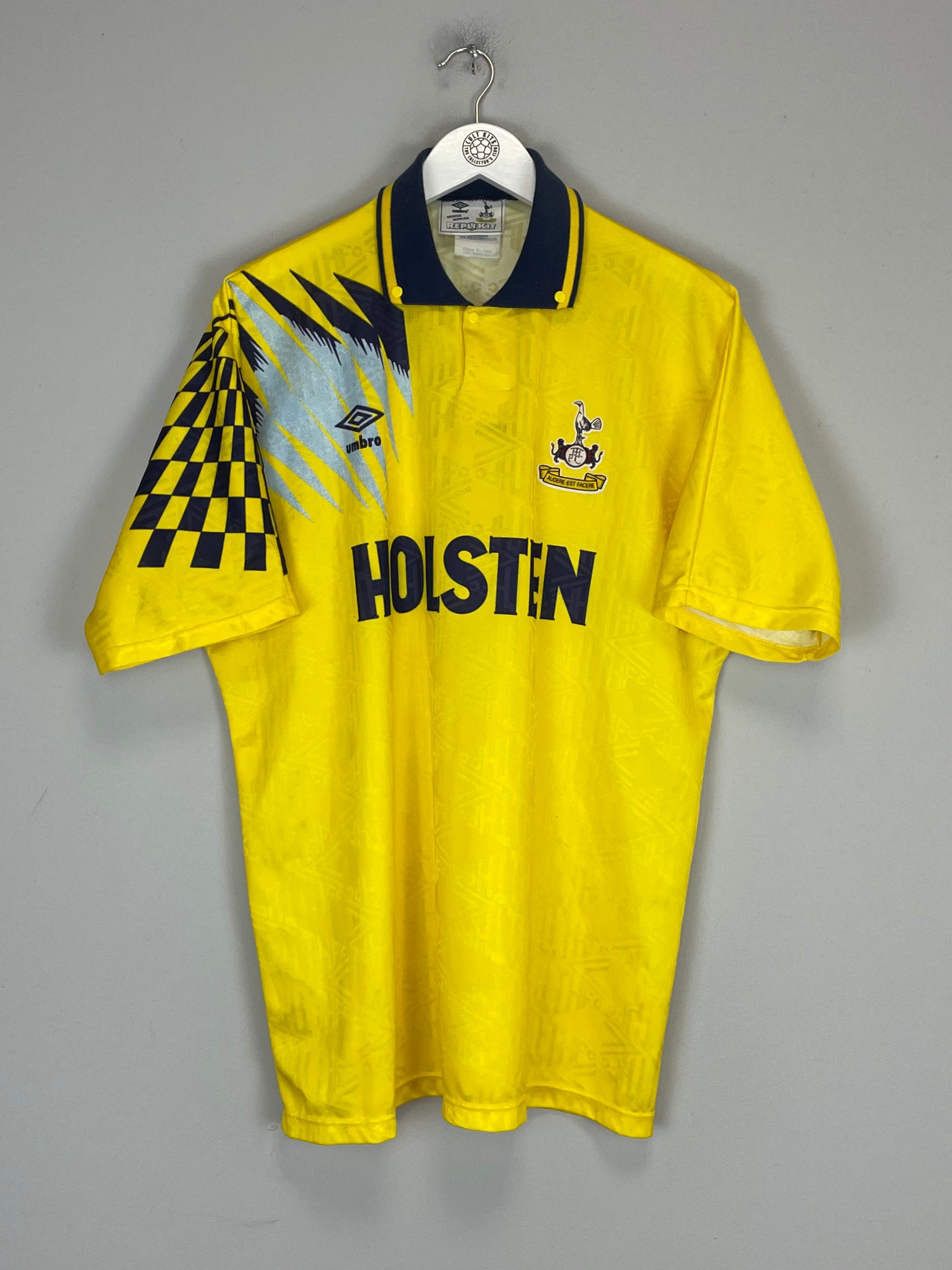 Shop 1991/95 TOTTENHAM AWAY SHIRT (XL) UMBRO, classic football shirts, vintage football shirts & retro soccer jerseys at Cult Kits