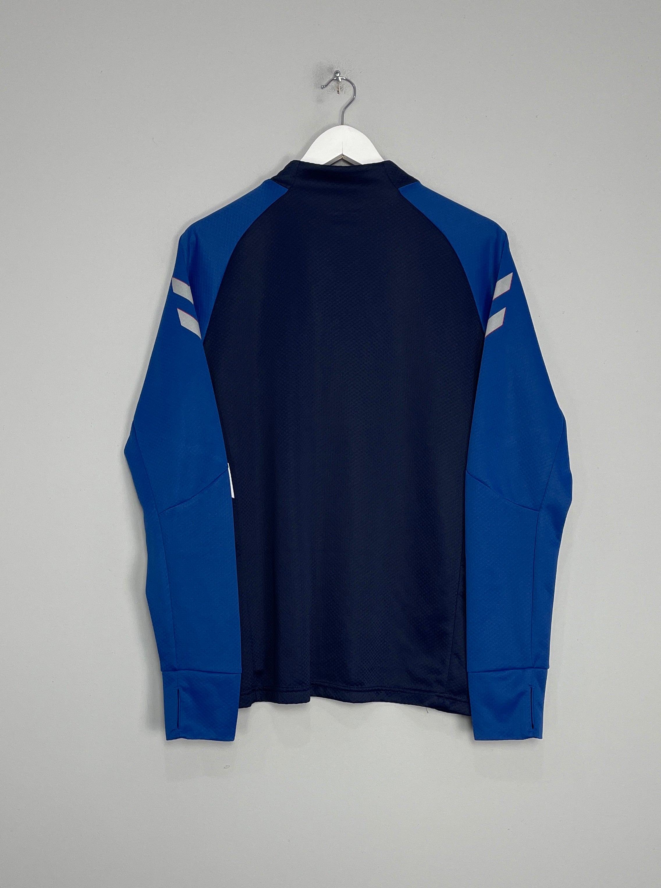 Shop 2018/19 RANGERS 1/4 ZIP TRAINING TOP (M) HUMMEL, classic football shirts, vintage football shirts & retro soccer jerseys at Cult Kits