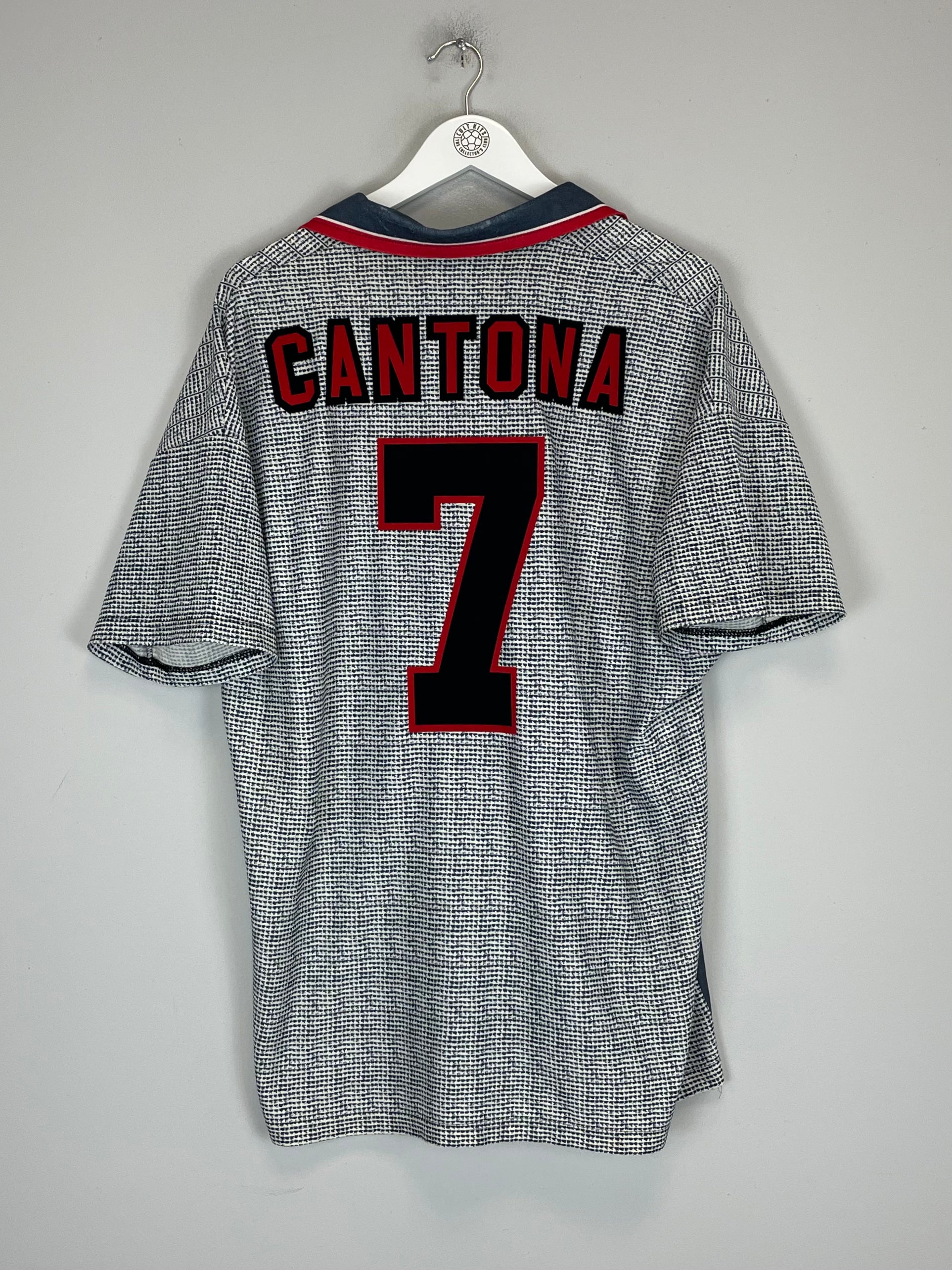 Shop 1995/96 MANCHESTER UNITED CANTONA #7 AWAY SHIRT (XL) UMBRO, classic football shirts, vintage football shirts & retro soccer jerseys at Cult Kits