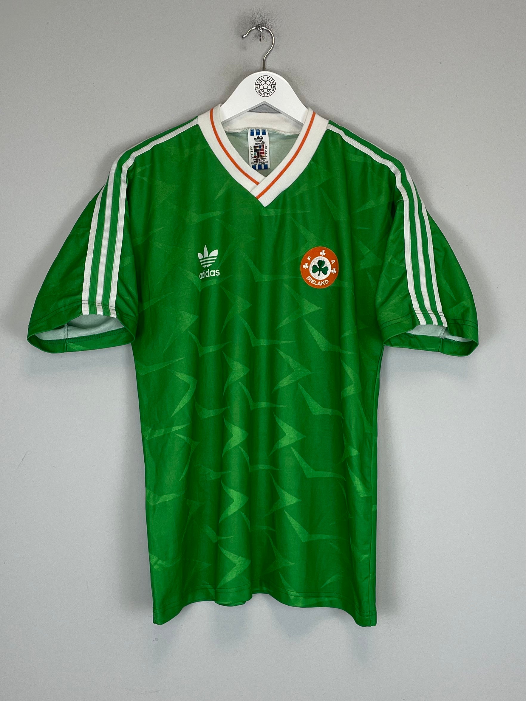 Shop 1990/92 IRELAND HOME SHIRT (M) ADIDAS, classic football shirts, vintage football shirts & retro soccer jerseys at Cult Kits