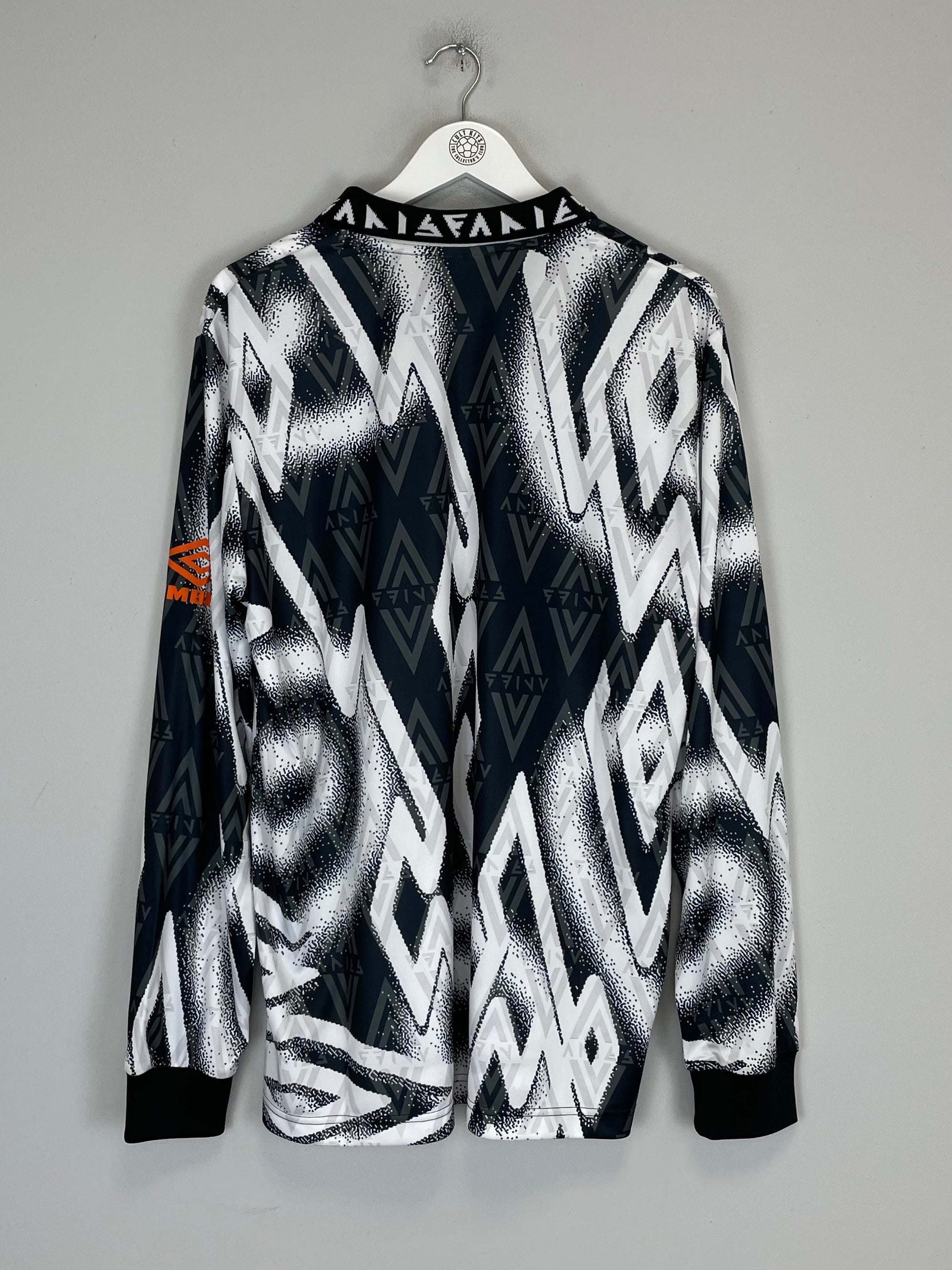 Shop ARIES X UMBRO *BNWT* L/S SHIRT (L), classic football shirts, vintage football shirts & retro soccer jerseys at Cult Kits