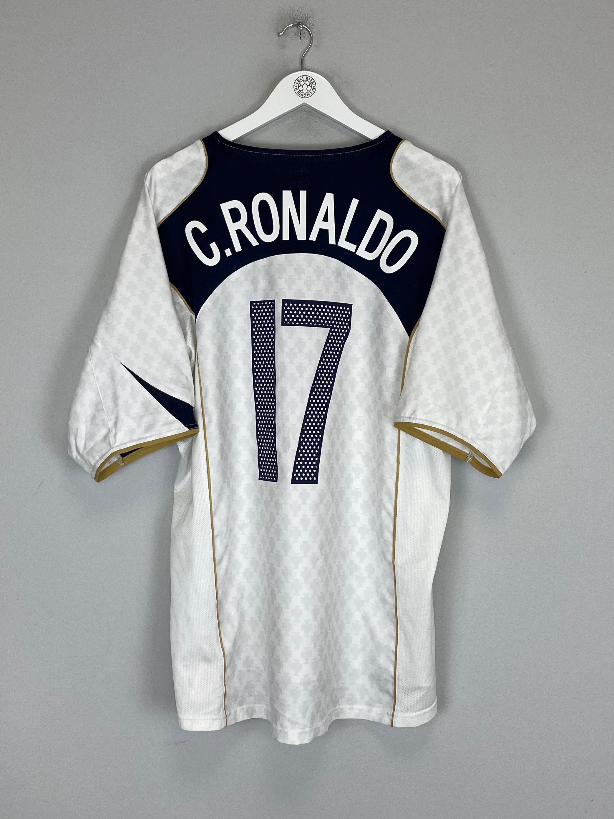 Shop 2004/06 PORTUGAL C.RONALDO #17 AWAY SHIRT (XXL) NIKE, classic football shirts, vintage football shirts & retro soccer jerseys at Cult Kits