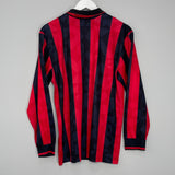 Shop 1993/94 AC MILAN L/S HOME SHIRT (M) LOTTO, classic football shirts, vintage football shirts & retro soccer jerseys at Cult Kits