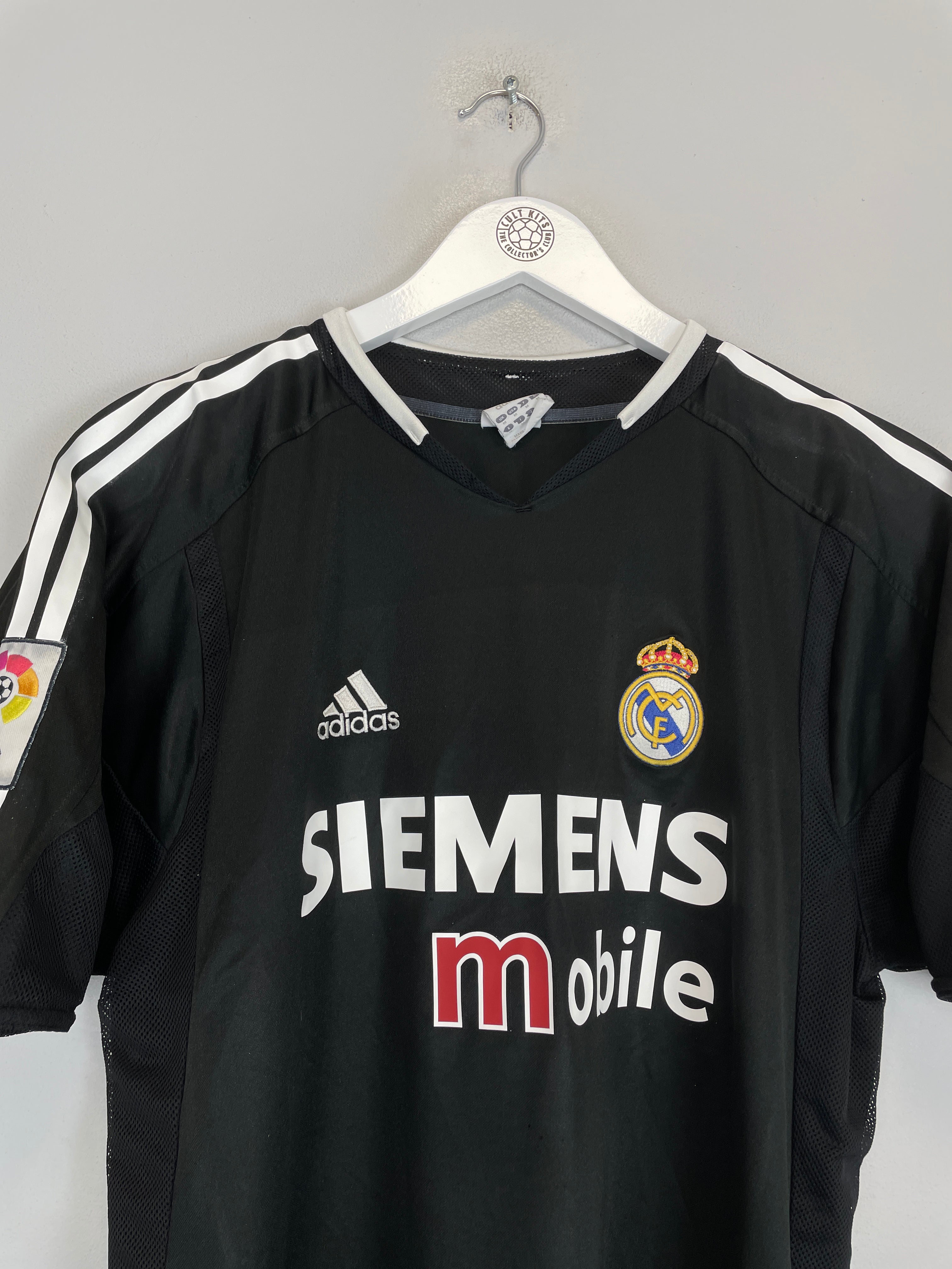 Shop 2004/05 REAL MADRID ZIDANE #5 AWAY SHIRT (M) ADIDAS, classic football shirts, vintage football shirts & retro soccer jerseys at Cult Kits