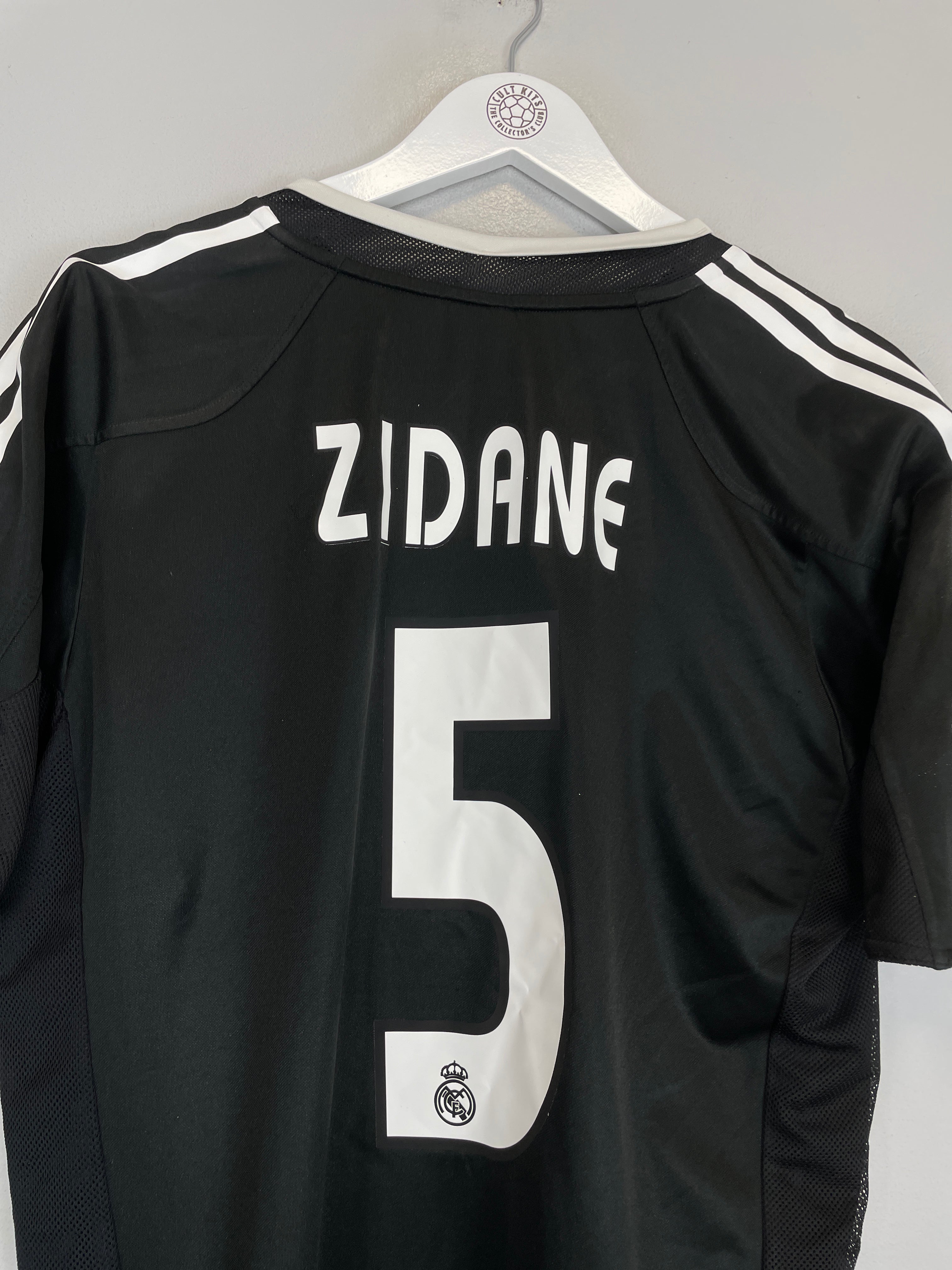 Shop 2004/05 REAL MADRID ZIDANE #5 AWAY SHIRT (M) ADIDAS, classic football shirts, vintage football shirts & retro soccer jerseys at Cult Kits
