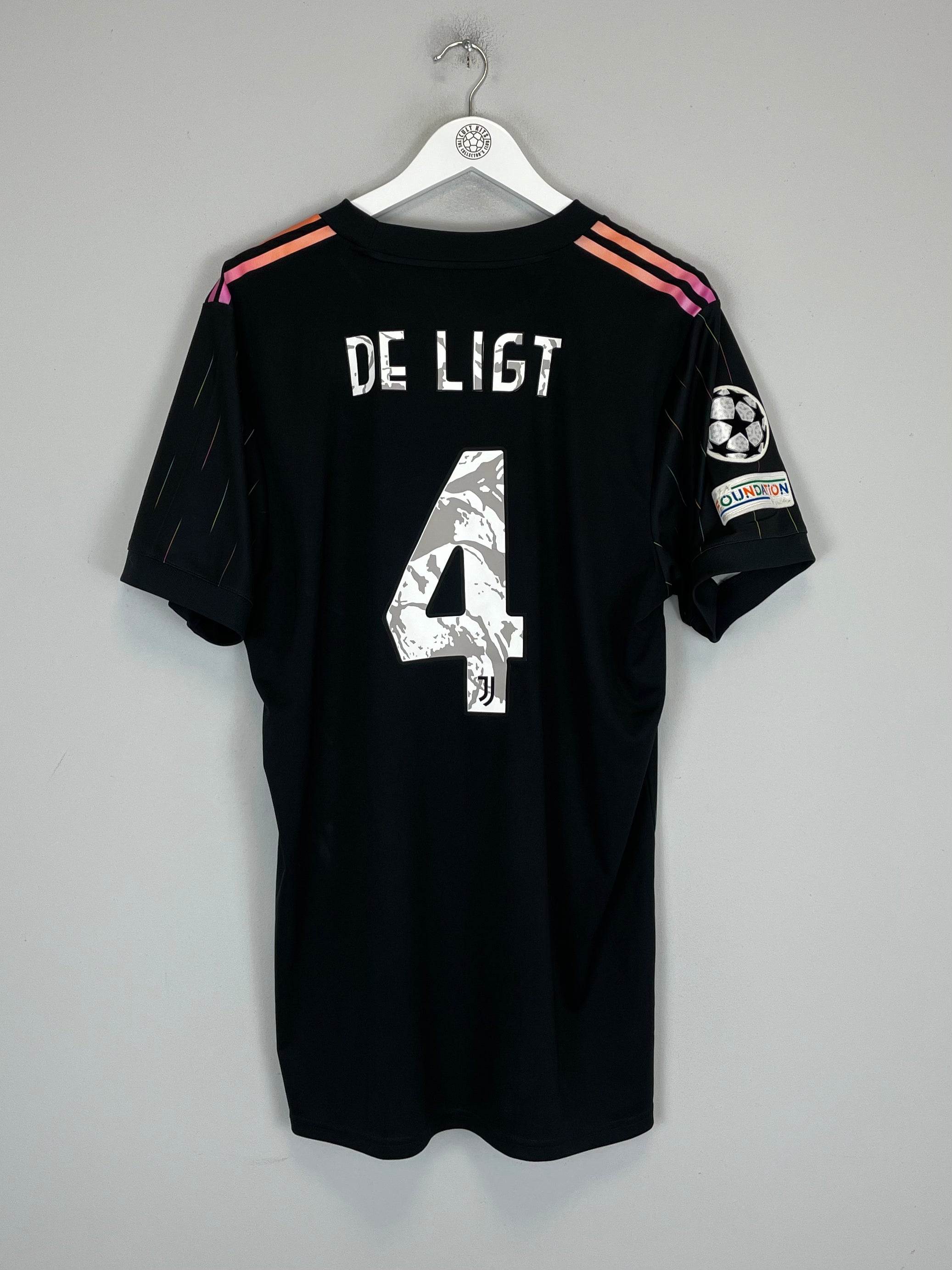 Shop 2021/22 JUVENTUS DE LIGT #4 C/L AWAY SHIRT (XL) ADIDAS, classic football shirts, vintage football shirts & retro soccer jerseys at Cult Kits
