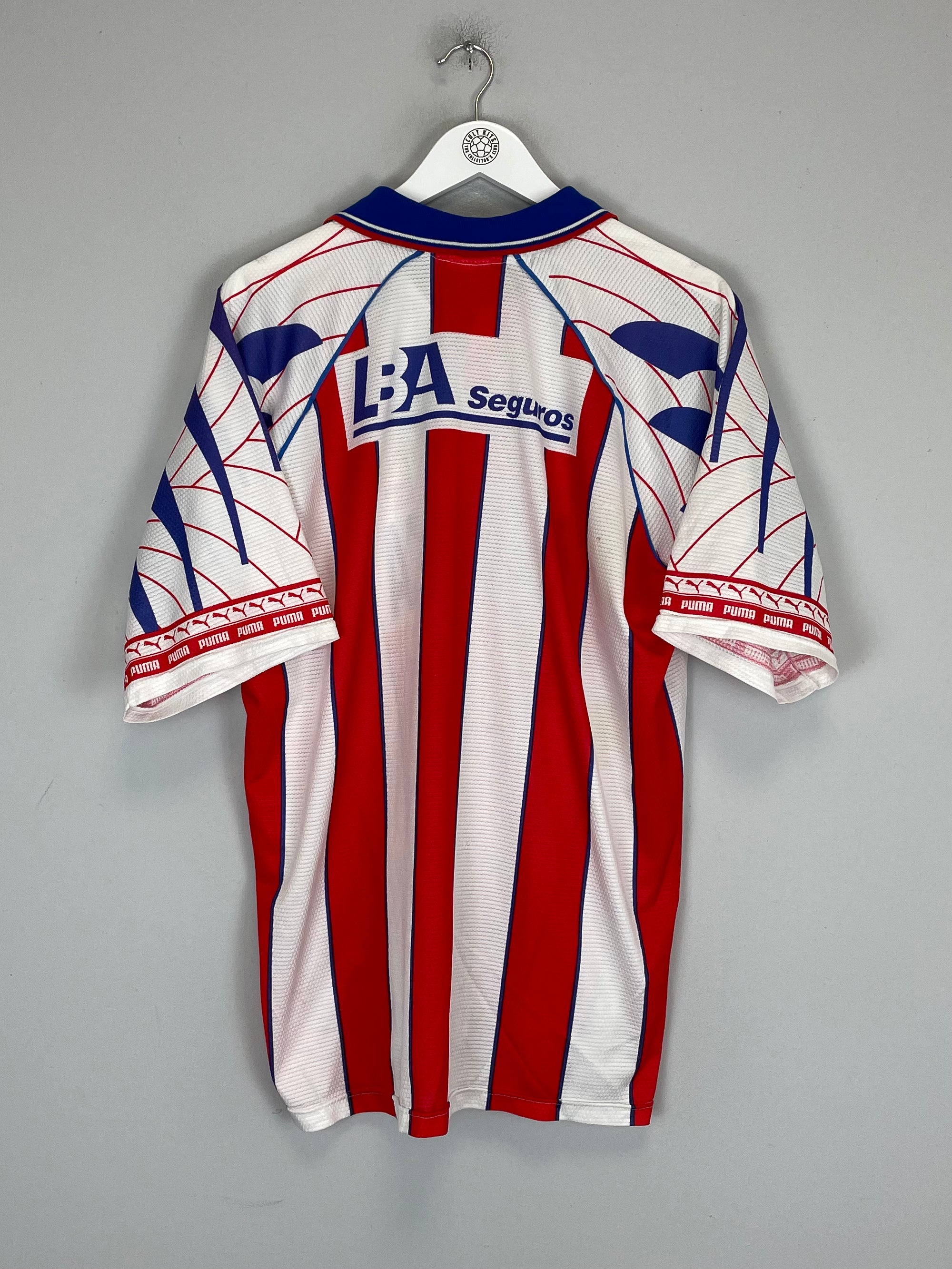Shop 1997/98 UNION DE SANTA FE HOME SHIRT (L) PUMA, classic football shirts, vintage football shirts & retro soccer jerseys at Cult Kits