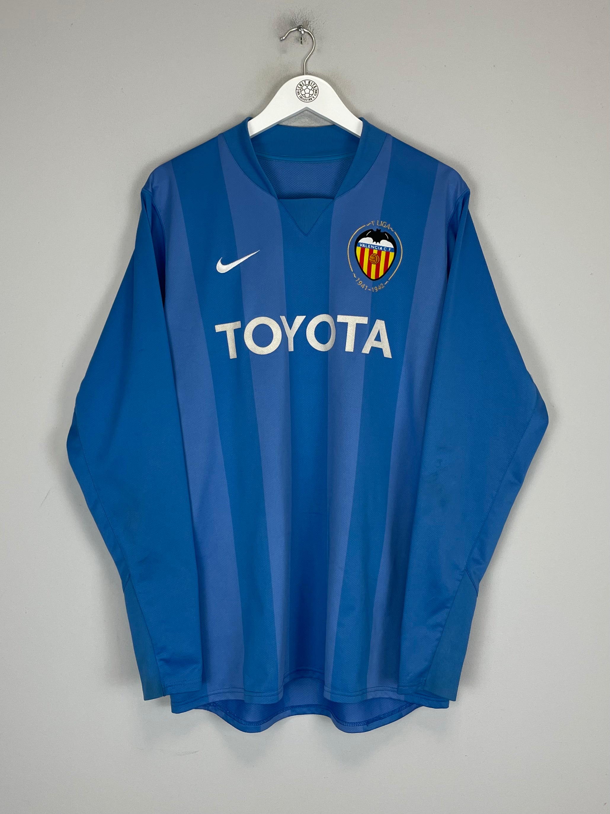 Shop 2007/08 VALENCIA *PLAYER ISSUE* GK SHIRT (XL) NIKE, classic football shirts, vintage football shirts & retro soccer jerseys at Cult Kits
