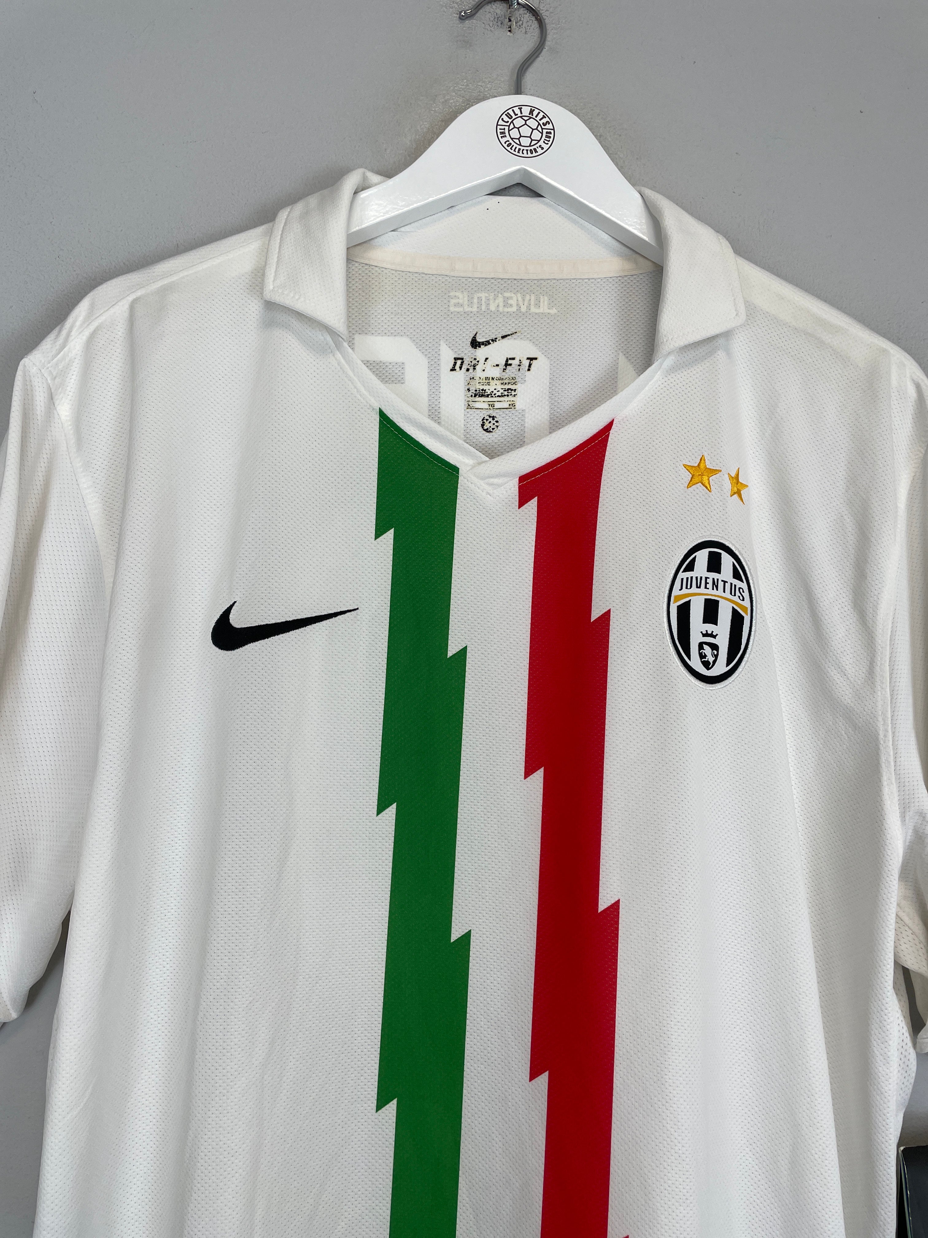 Shop 2010/12 JUVENTUS DEL PIERO #10 *BNWT* AWAY SHIRT (XL) NIKE, classic football shirts, vintage football shirts & retro soccer jerseys at Cult Kits