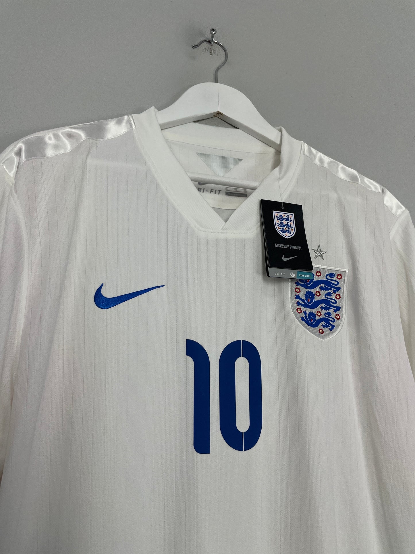 2014/15 ENGLAND ROONEY #10 *BNWT* HOME SHIRT (XL) NIKE