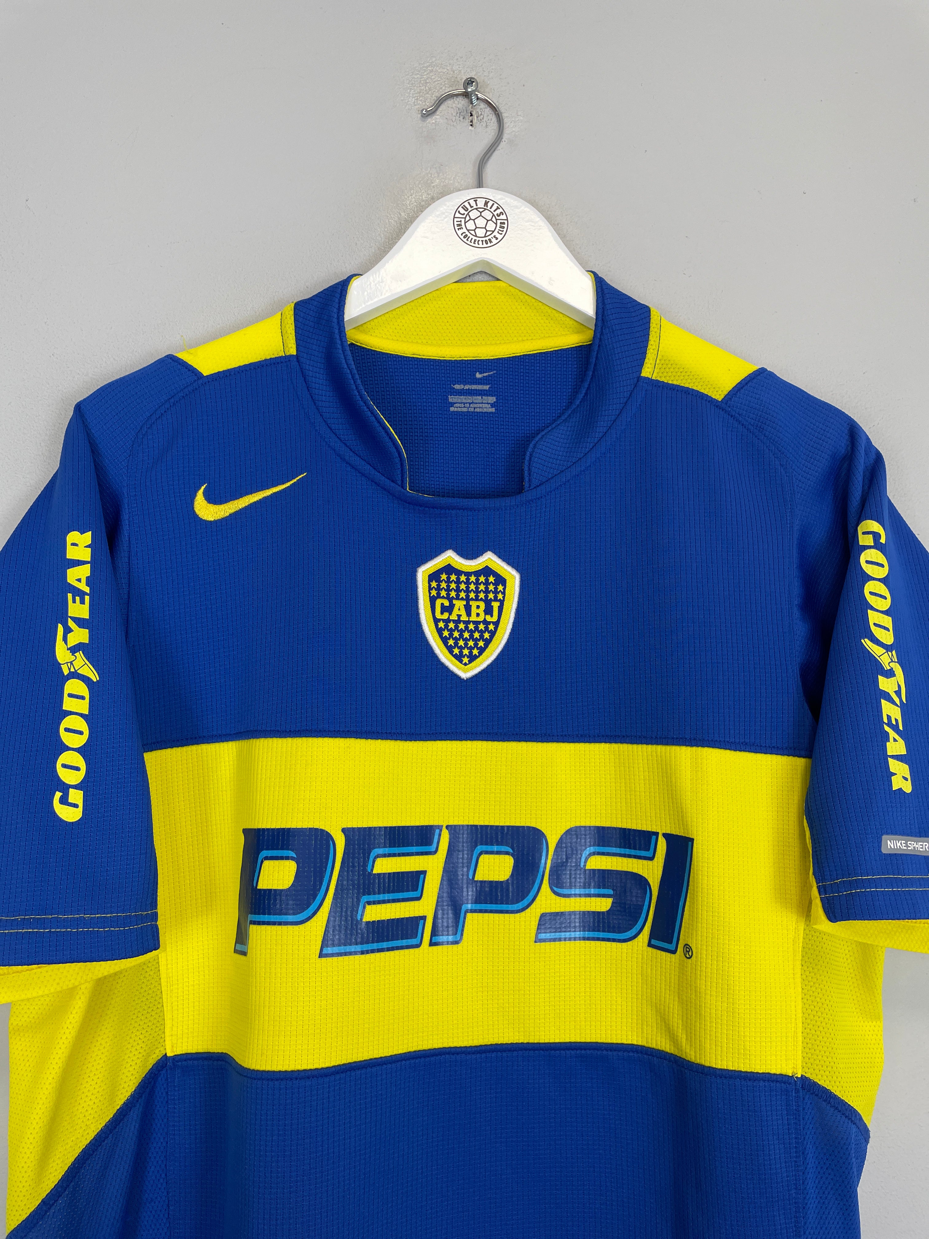 Shop 2004/05 BOCA JUNIORS HOME SHIRT (M) NIKE, classic football shirts, vintage football shirts & retro soccer jerseys at Cult Kits