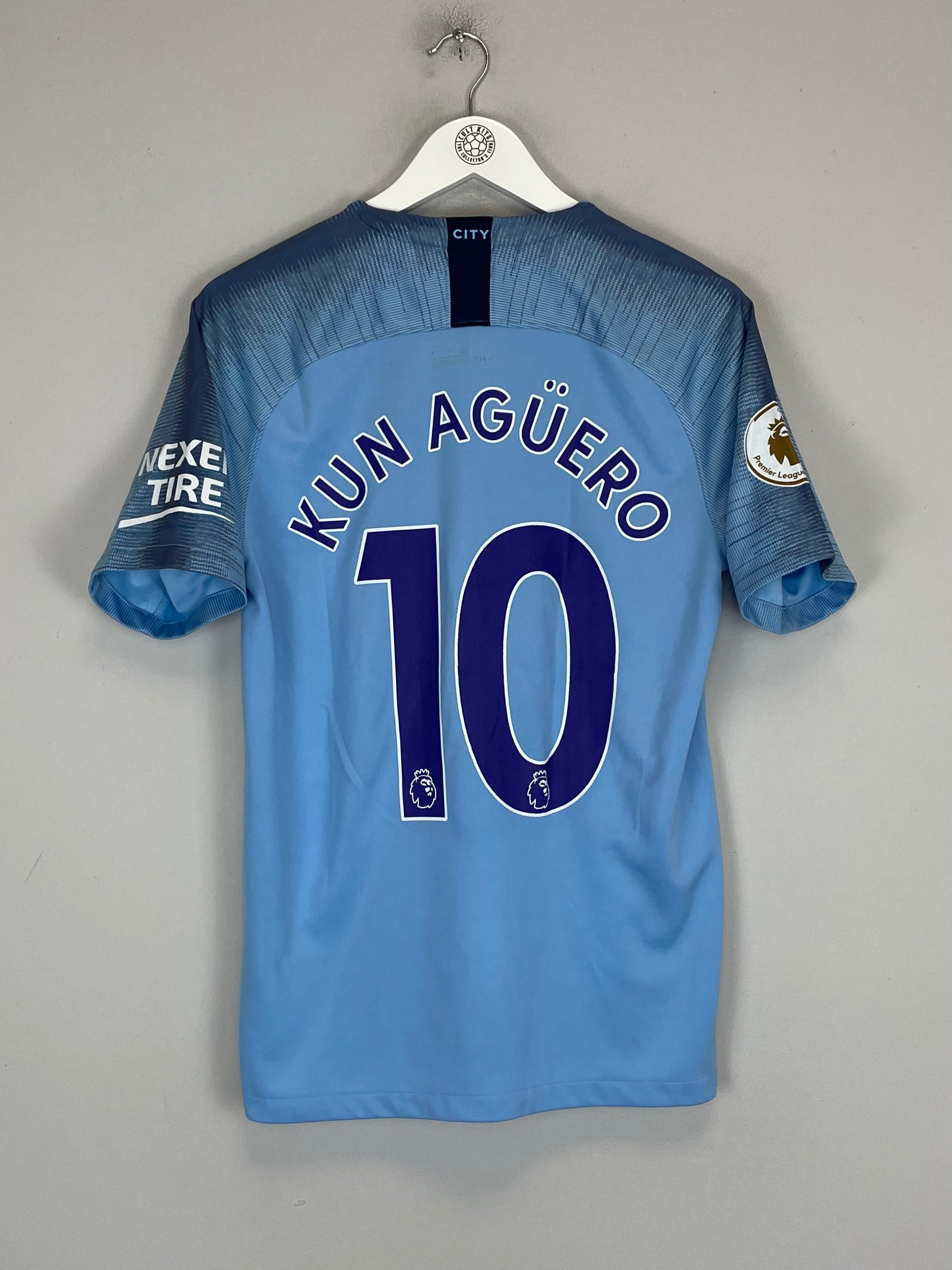 Shop 2018/19 MANCHESTER CITY AGUERO #10 HOME SHIRT (M) NIKE, classic football shirts, vintage football shirts & retro soccer jerseys at Cult Kits