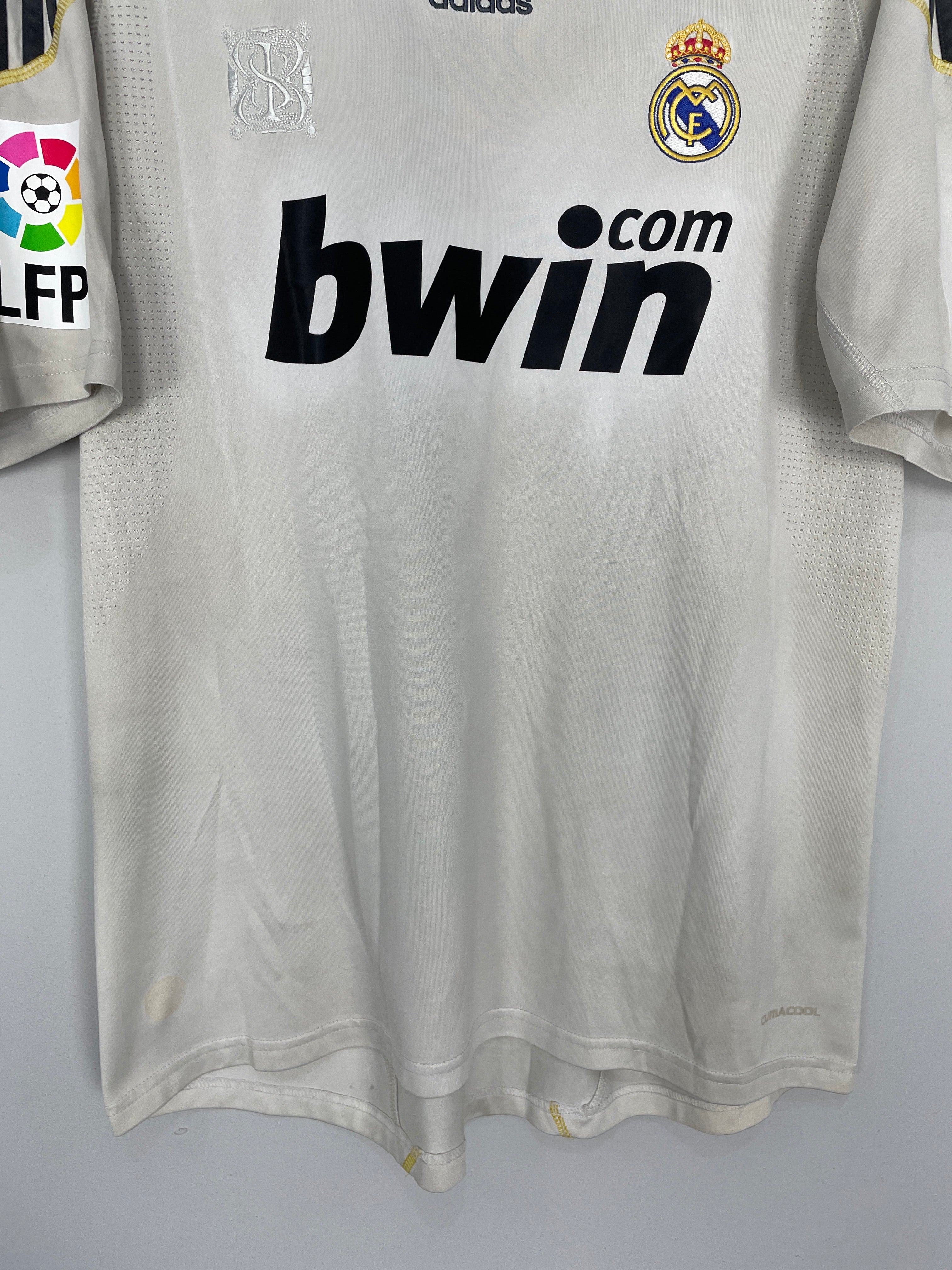 Shop 2009/10 REAL MADRID RONALDO #9 HOME SHIRT (L) ADIDAS, classic football shirts, vintage football shirts & retro soccer jerseys at Cult Kits