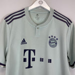 Shop 2018/19 BAYERN MUNICH LEWANDOWSKI #9 AWAY SHIRT (XL) ADIDAS, classic football shirts, vintage football shirts & retro soccer jerseys at Cult Kits