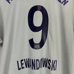 Shop 2018/19 BAYERN MUNICH LEWANDOWSKI #9 AWAY SHIRT (XL) ADIDAS, classic football shirts, vintage football shirts & retro soccer jerseys at Cult Kits