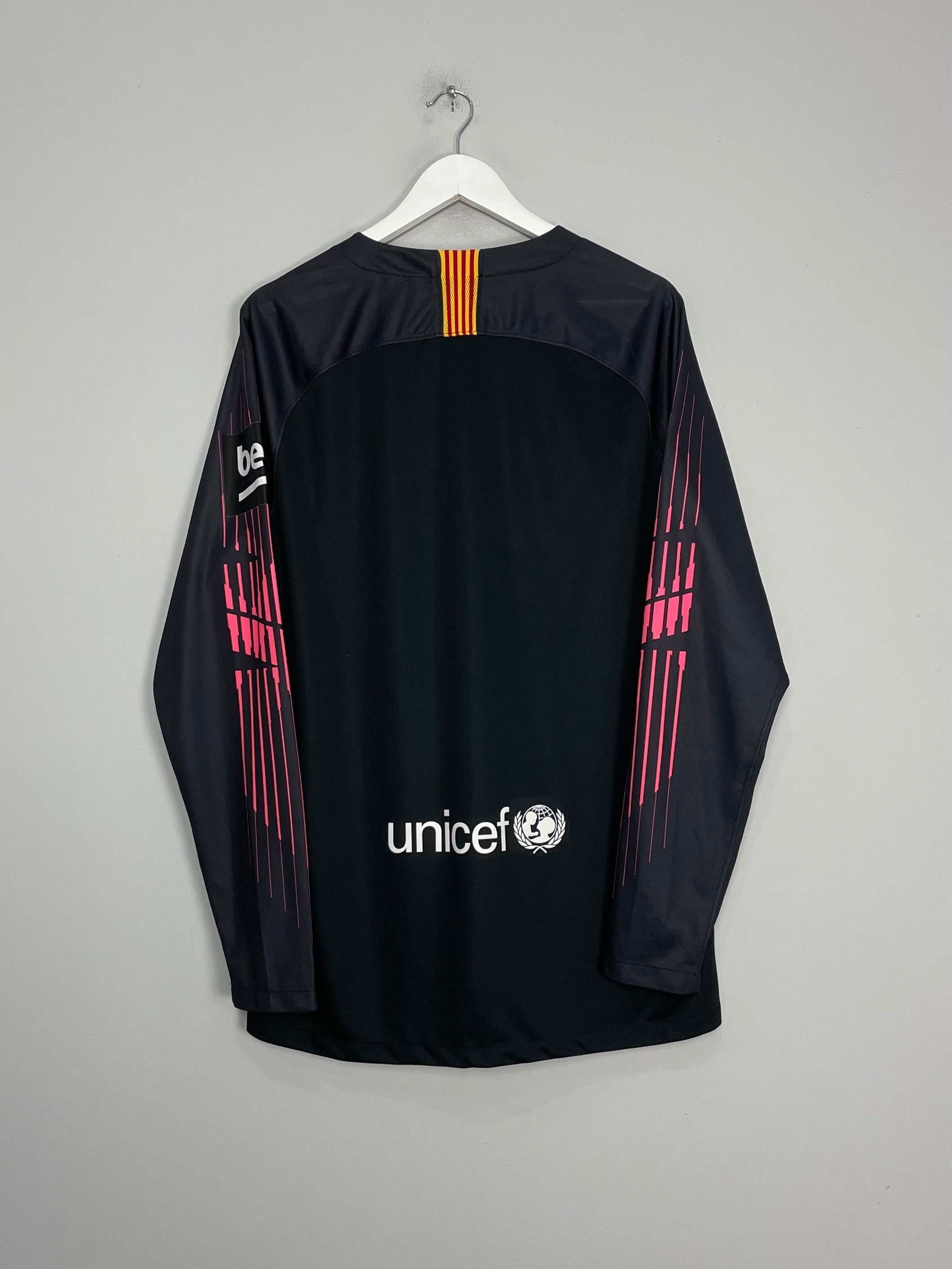 Shop 2018/19 BARCELONA GK SHIRT (XL) NIKE, classic football shirts, vintage football shirts & retro soccer jerseys at Cult Kits