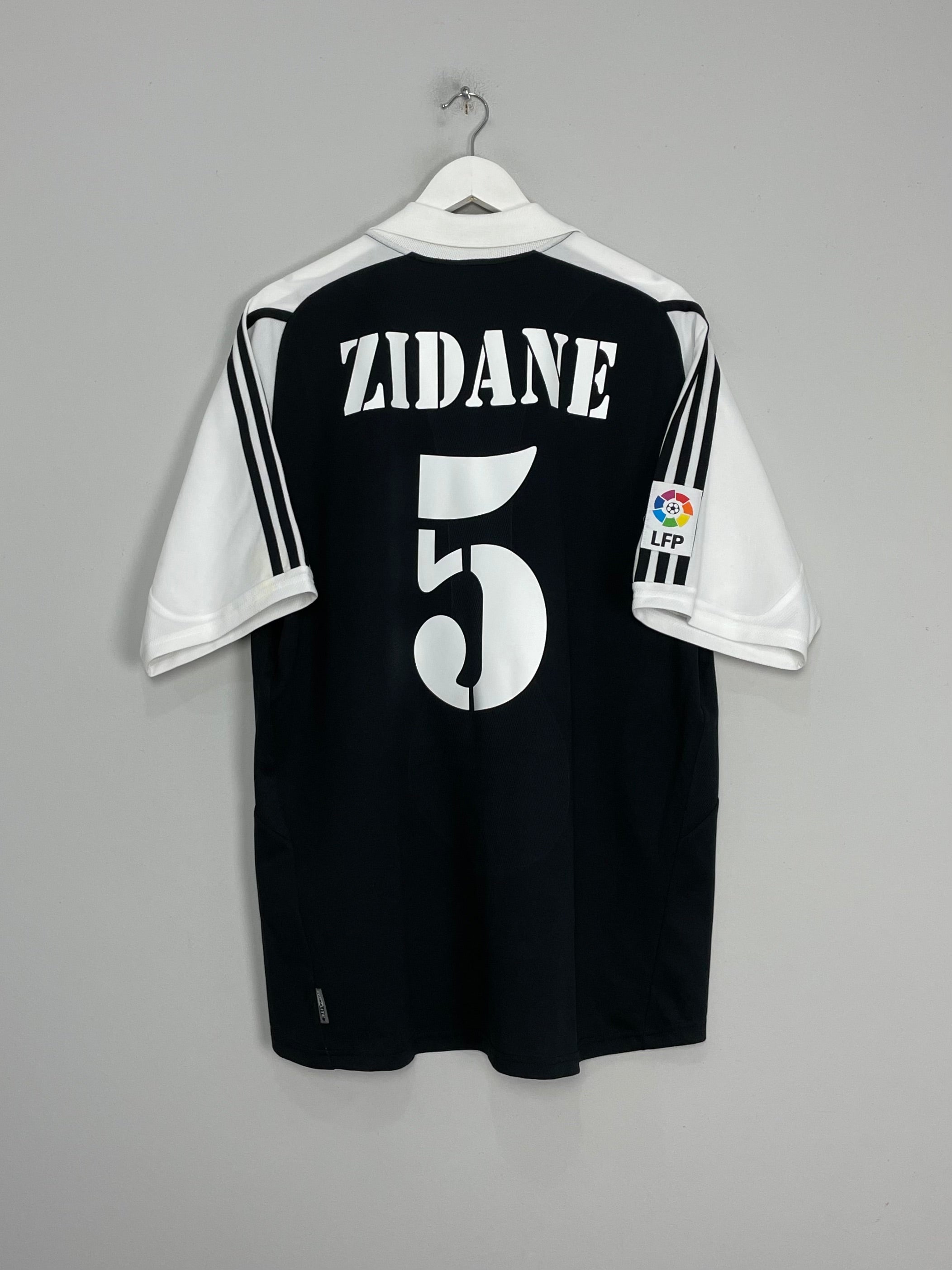 Shop 2001/02 REAL MADRID ZIDANE #5 AWAY SHIRT (XL) ADIDAS, classic football shirts, vintage football shirts & retro soccer jerseys at Cult Kits