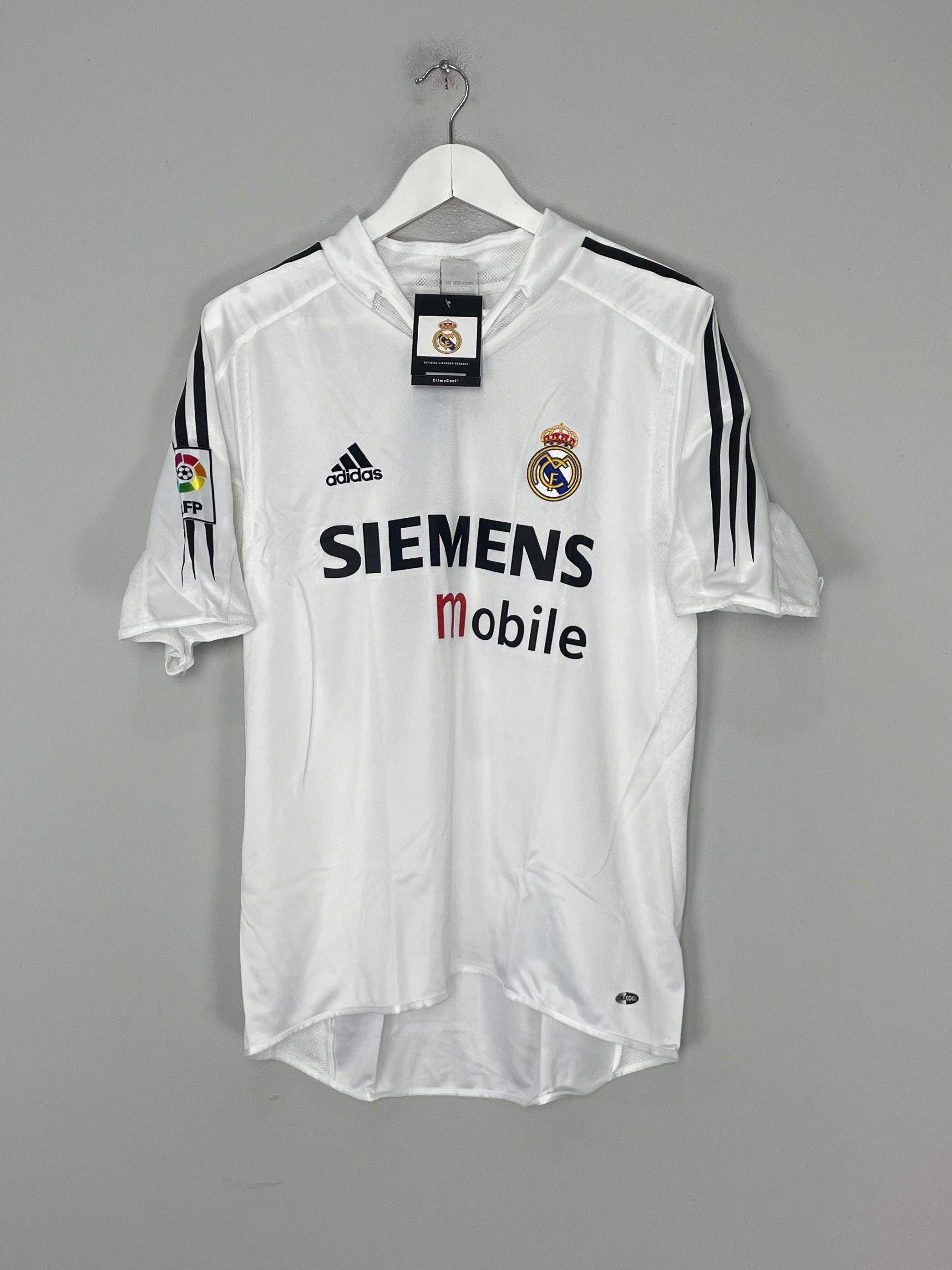 Shop 2004/05 REAL MADRID R.CARLOS #3 *BNWT* HOME SHIRT (MULTIPLE SIZES) ADIDAS, classic football shirts, vintage football shirts & retro soccer jerseys at Cult Kits