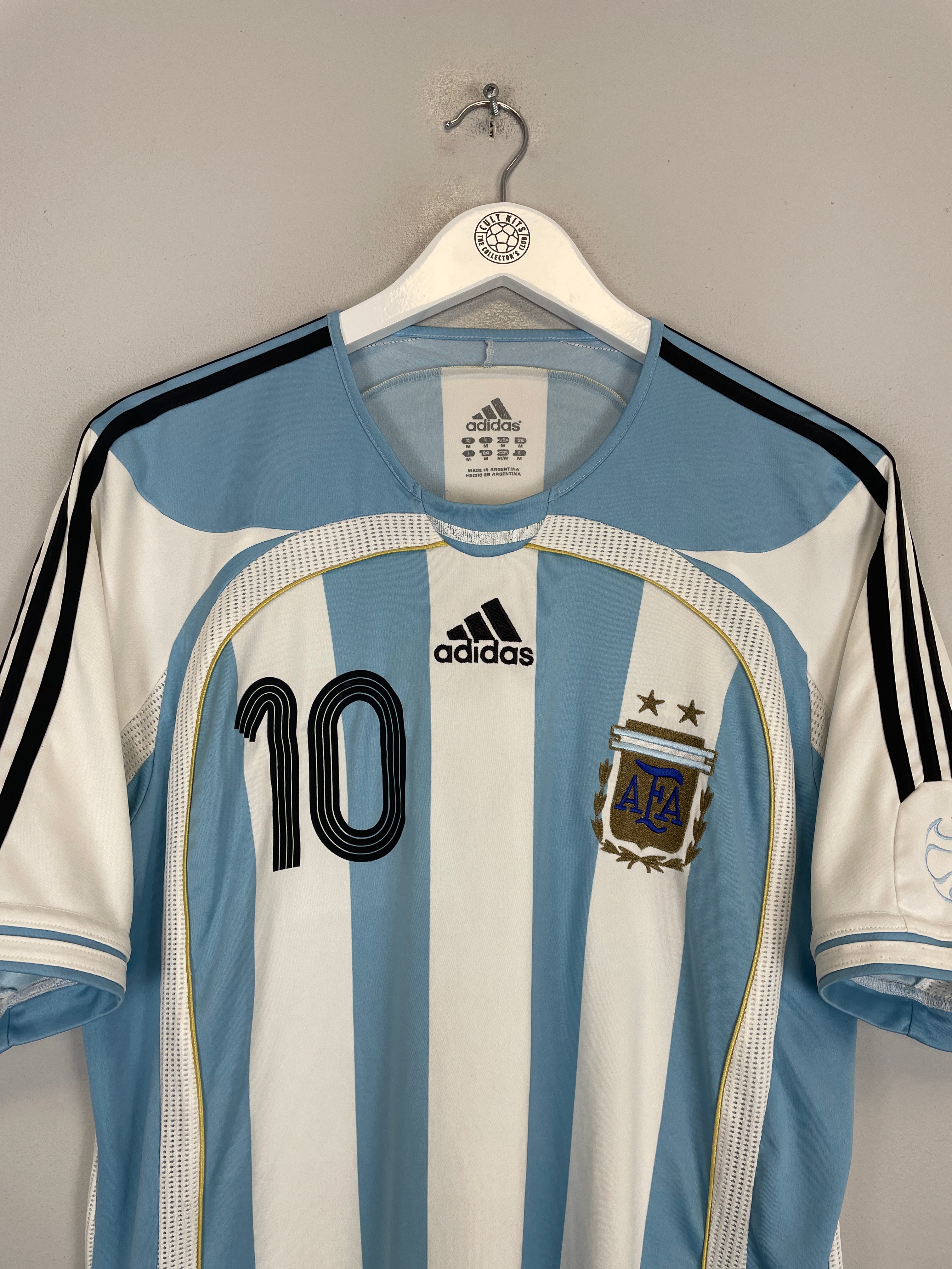 Shop 2006/07 ARGENTINA RIQUELME #10 HOME SHIRT (M) ADIDAS, classic football shirts, vintage football shirts & retro soccer jerseys at Cult Kits