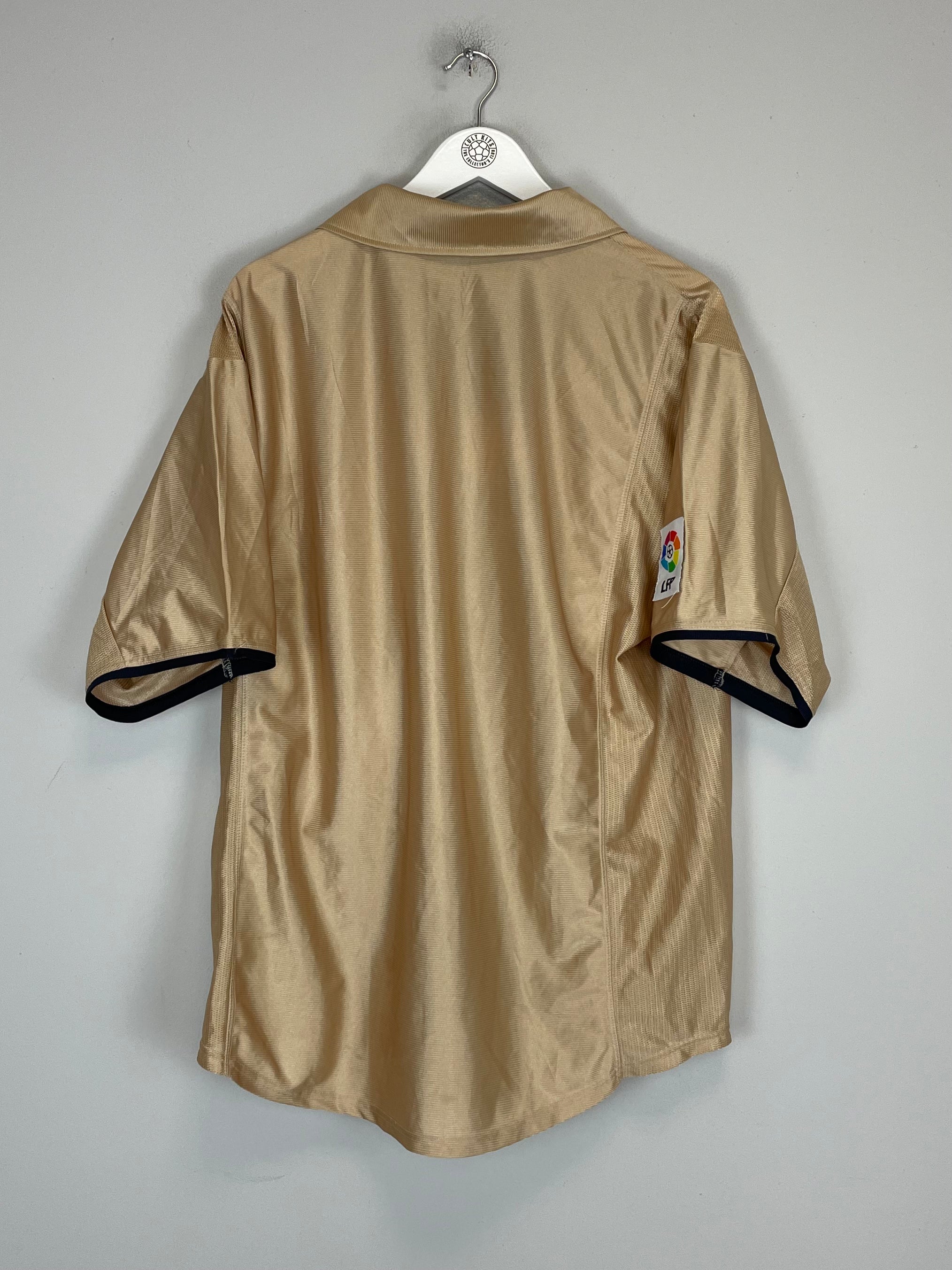 Shop 2001/03 BARCELONA THIRD SHIRT (XL) NIKE, classic football shirts, vintage football shirts & retro soccer jerseys at Cult Kits