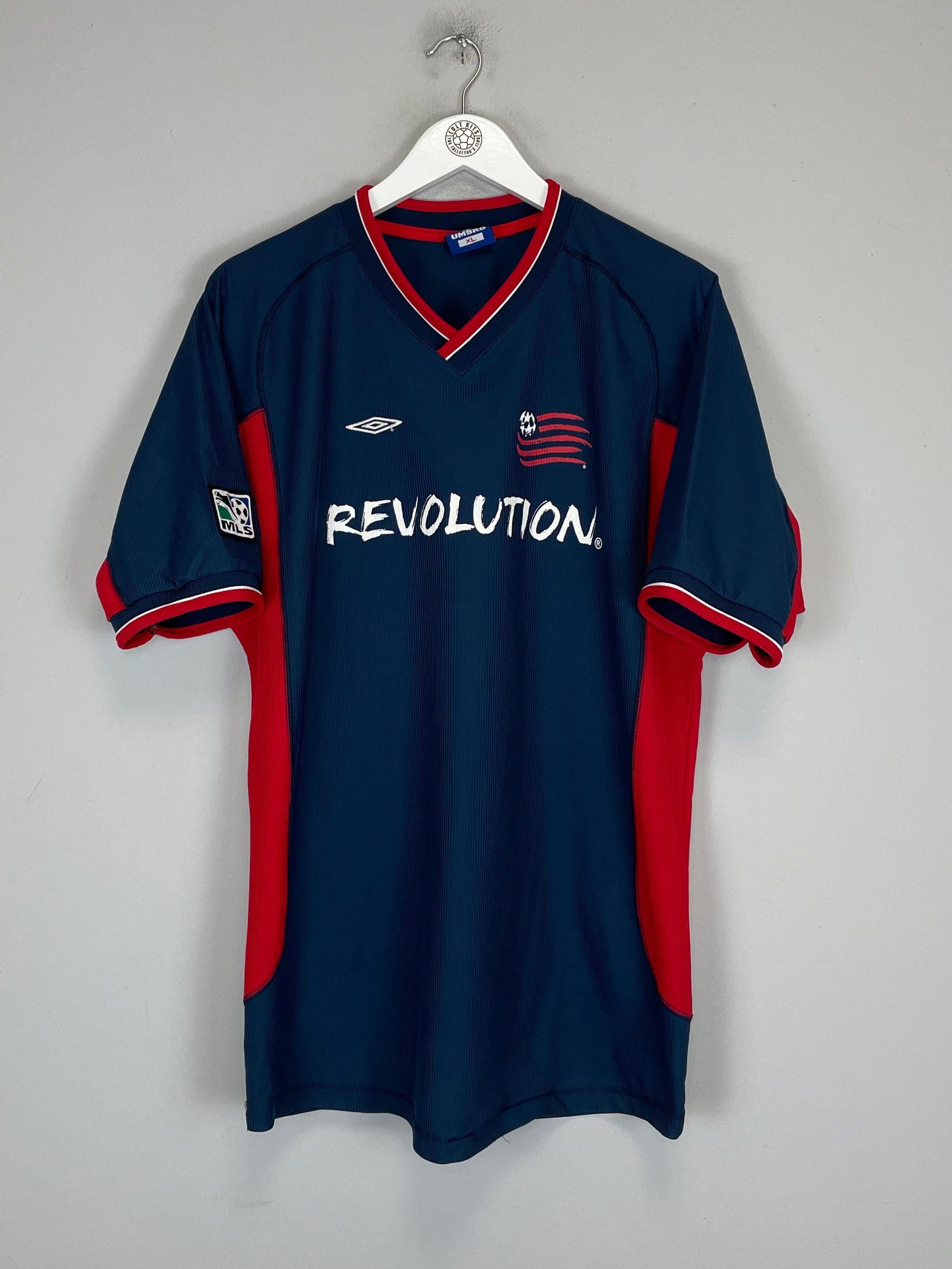 Shop 2001/02 NEW ENGLAND REVOLUTION HOME SHIRT (XL) UMBRO, classic football shirts, vintage football shirts & retro soccer jerseys at Cult Kits