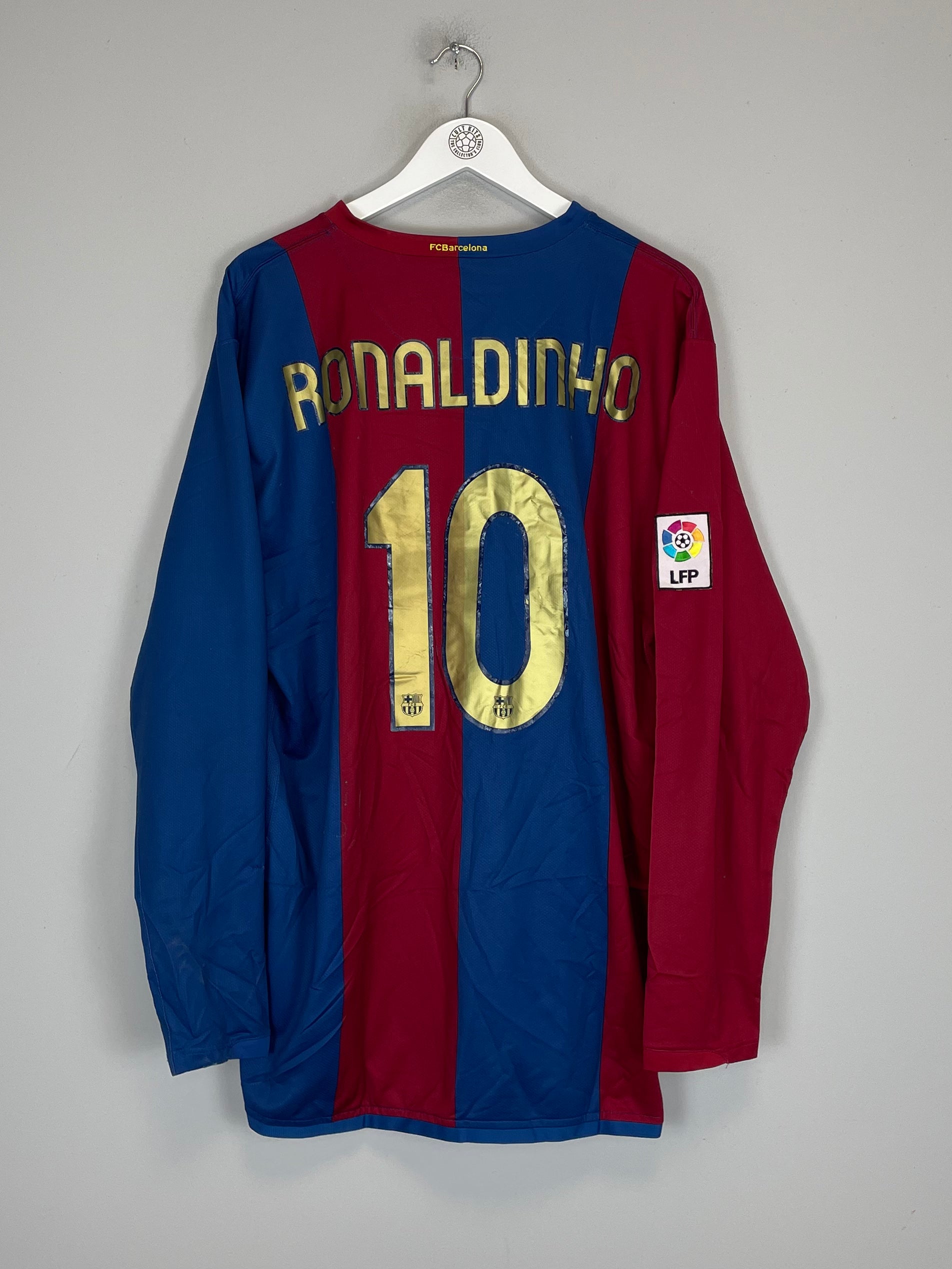 2006/08 BARCELONA RONALDINHO #10 L/S HOME SHIRT (XXL) NIKE – Cult Kits