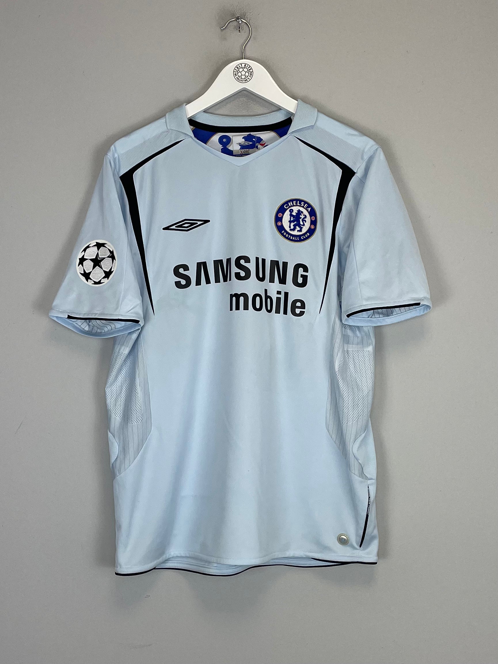 Shop 2005/06 CHELSEA DROGBA #15 C/L AWAY SHIRT (L) UMBRO, classic football shirts, vintage football shirts & retro soccer jerseys at Cult Kits