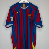 Shop 2005/06 BARCELONA RONALDINHO #10 HOME SHIRT (L) NIKE, classic football shirts, vintage football shirts & retro soccer jerseys at Cult Kits