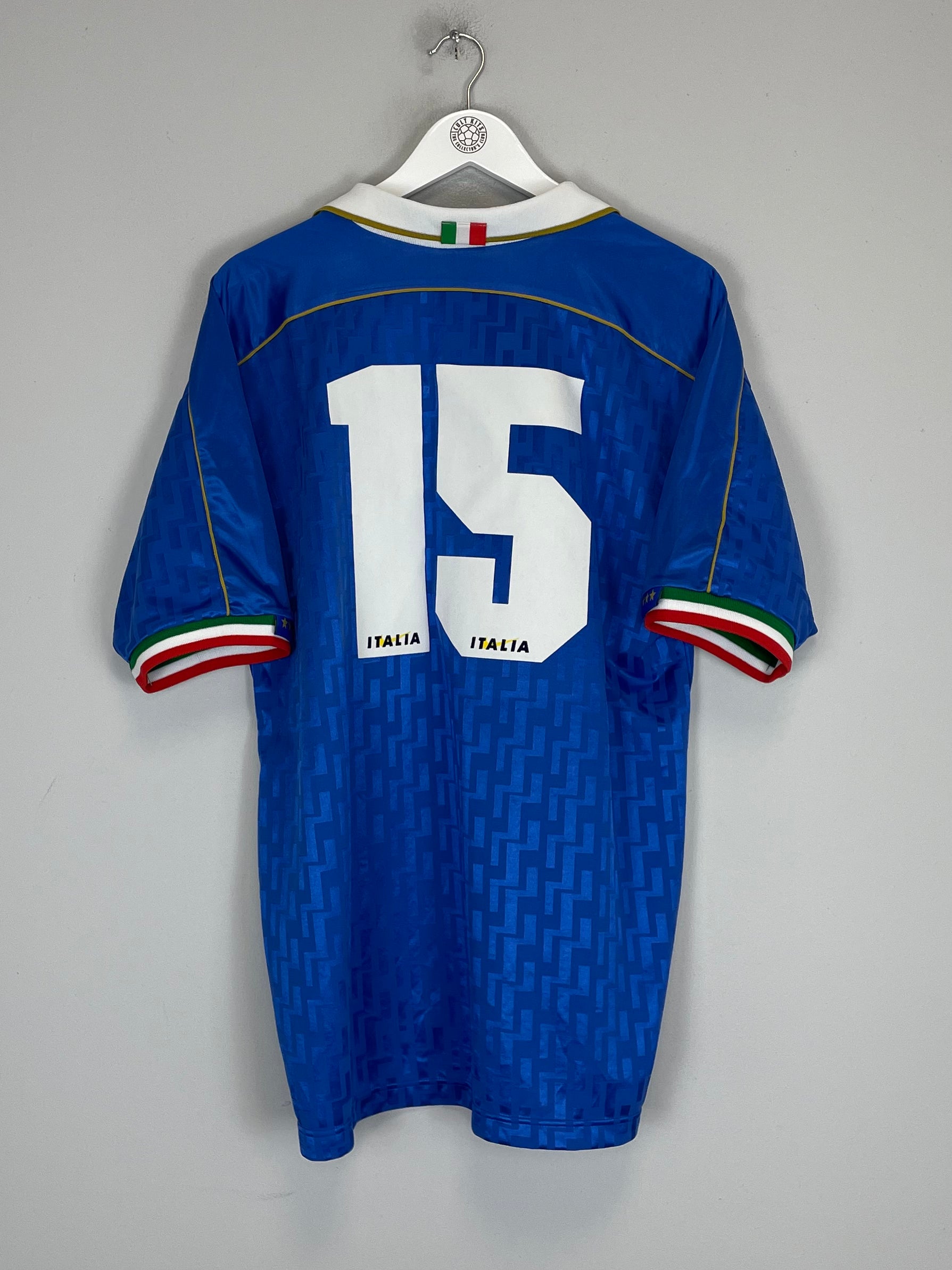Shop 1995/96 ITALY #15 (BAGGIO) HOME SHIRT (L) NIKE, classic football shirts, vintage football shirts & retro soccer jerseys at Cult Kits