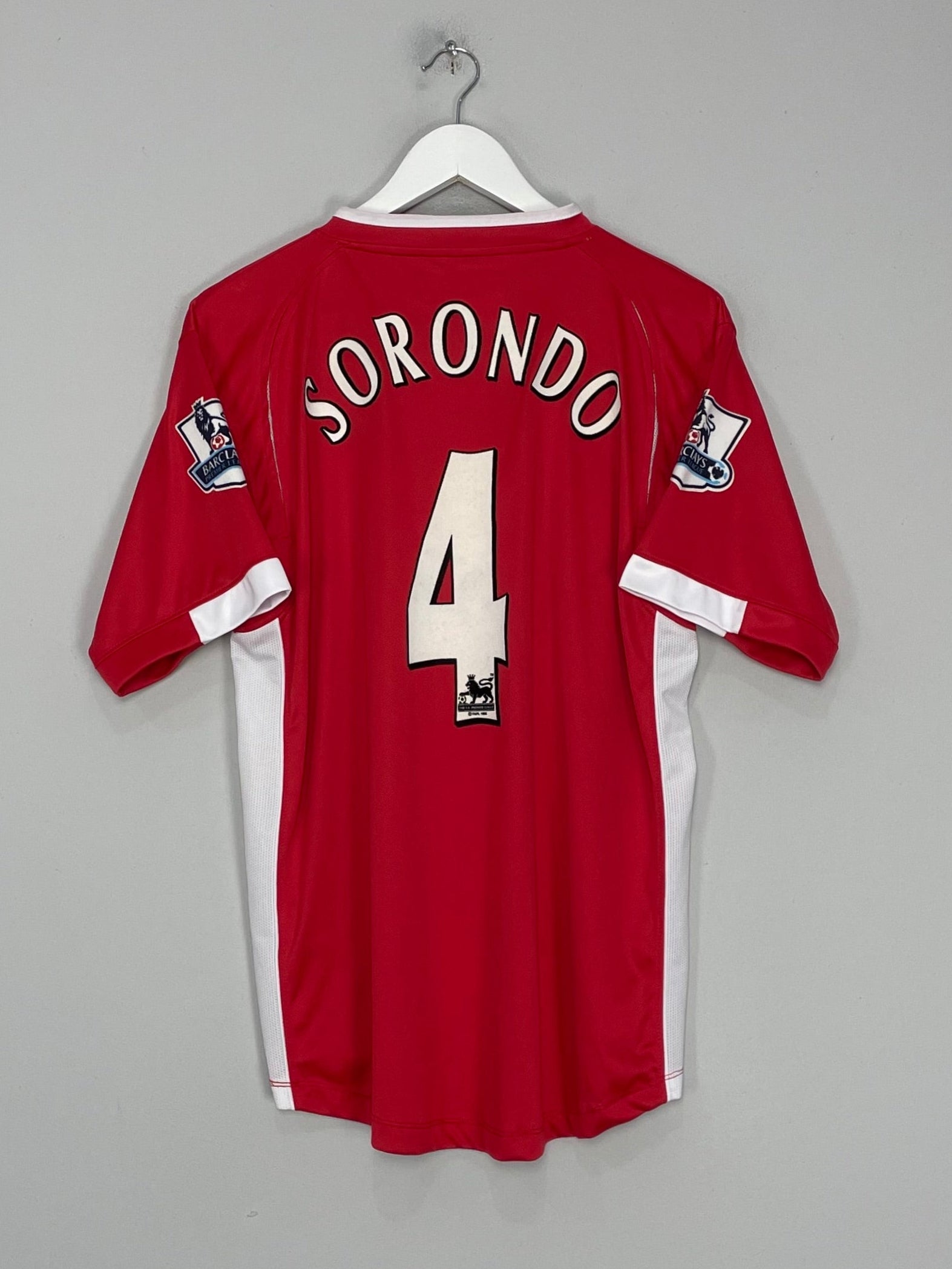 Shop 2005/06 CHARLTON ATHLETIC SORONDO #4 HOME SHIRT (S) JOMA, classic football shirts, vintage football shirts & retro soccer jerseys at Cult Kits