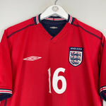 Shop 2002/04 ENGLAND KING #16 AWAY SHIRT (M) UMBRO, classic football shirts, vintage football shirts & retro soccer jerseys at Cult Kits