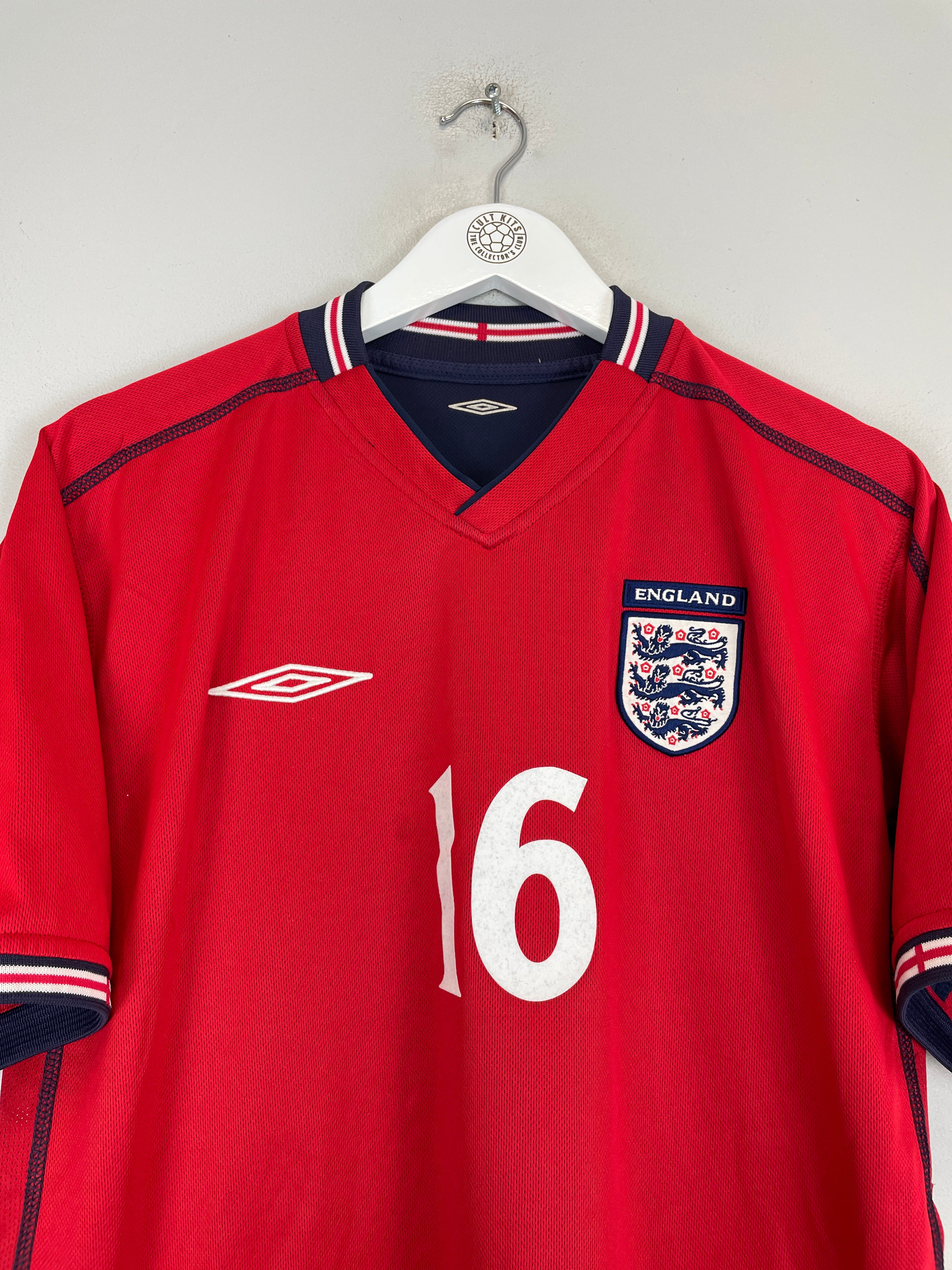 Shop 2002/04 ENGLAND KING #16 AWAY SHIRT (M) UMBRO, classic football shirts, vintage football shirts & retro soccer jerseys at Cult Kits