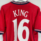 Shop 2002/04 ENGLAND KING #16 AWAY SHIRT (M) UMBRO, classic football shirts, vintage football shirts & retro soccer jerseys at Cult Kits