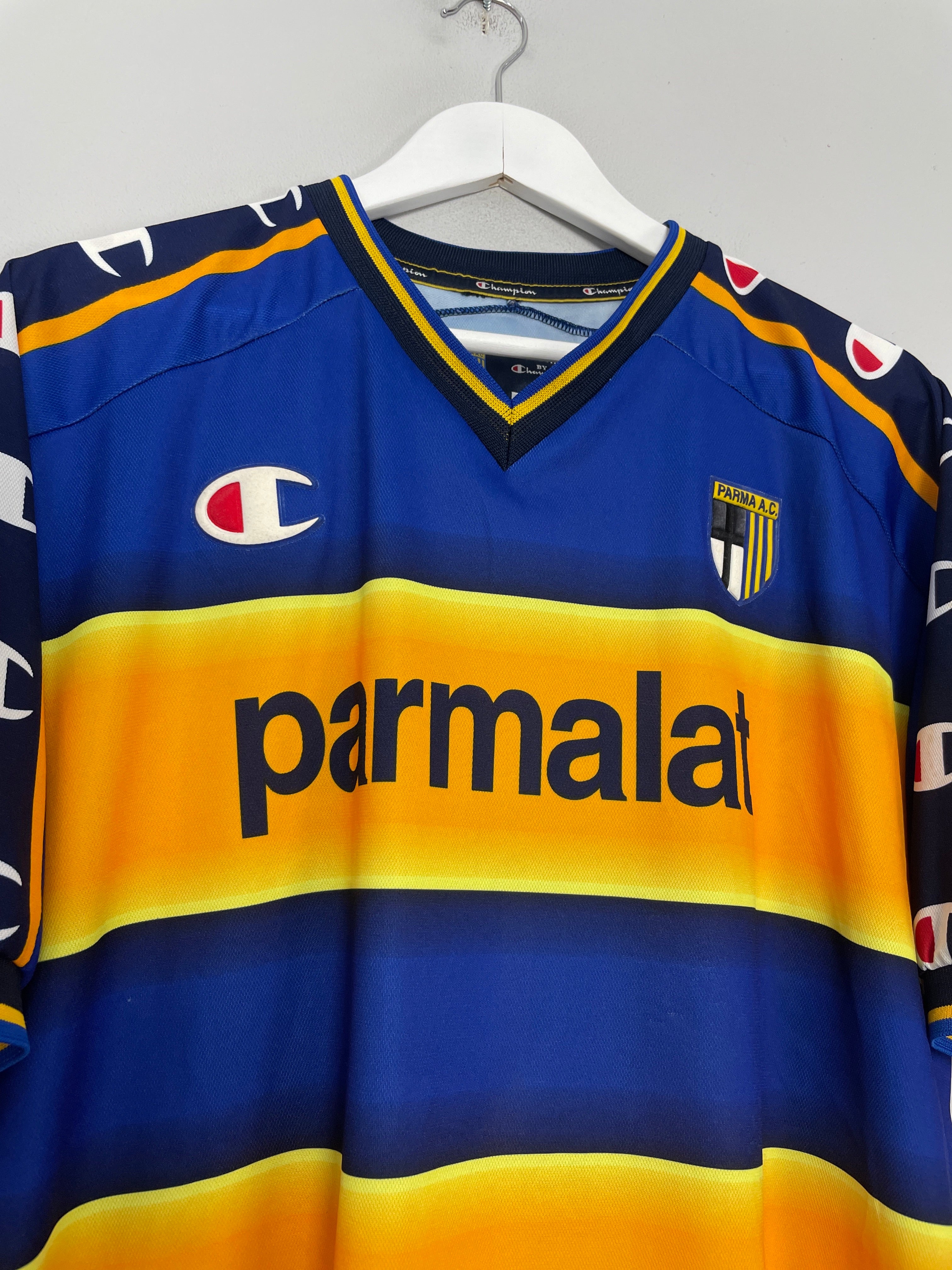 Shop 2002/03 PARMA NAKATA #10 HOME SHIRT (M) CHAMPION, classic football shirts, vintage football shirts & retro soccer jerseys at Cult Kits