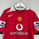 Shop 2004/05 MANCHESTER UNITED RONALDO #7 HOME SHIRT (M) NIKE, classic football shirts, vintage football shirts & retro soccer jerseys at Cult Kits